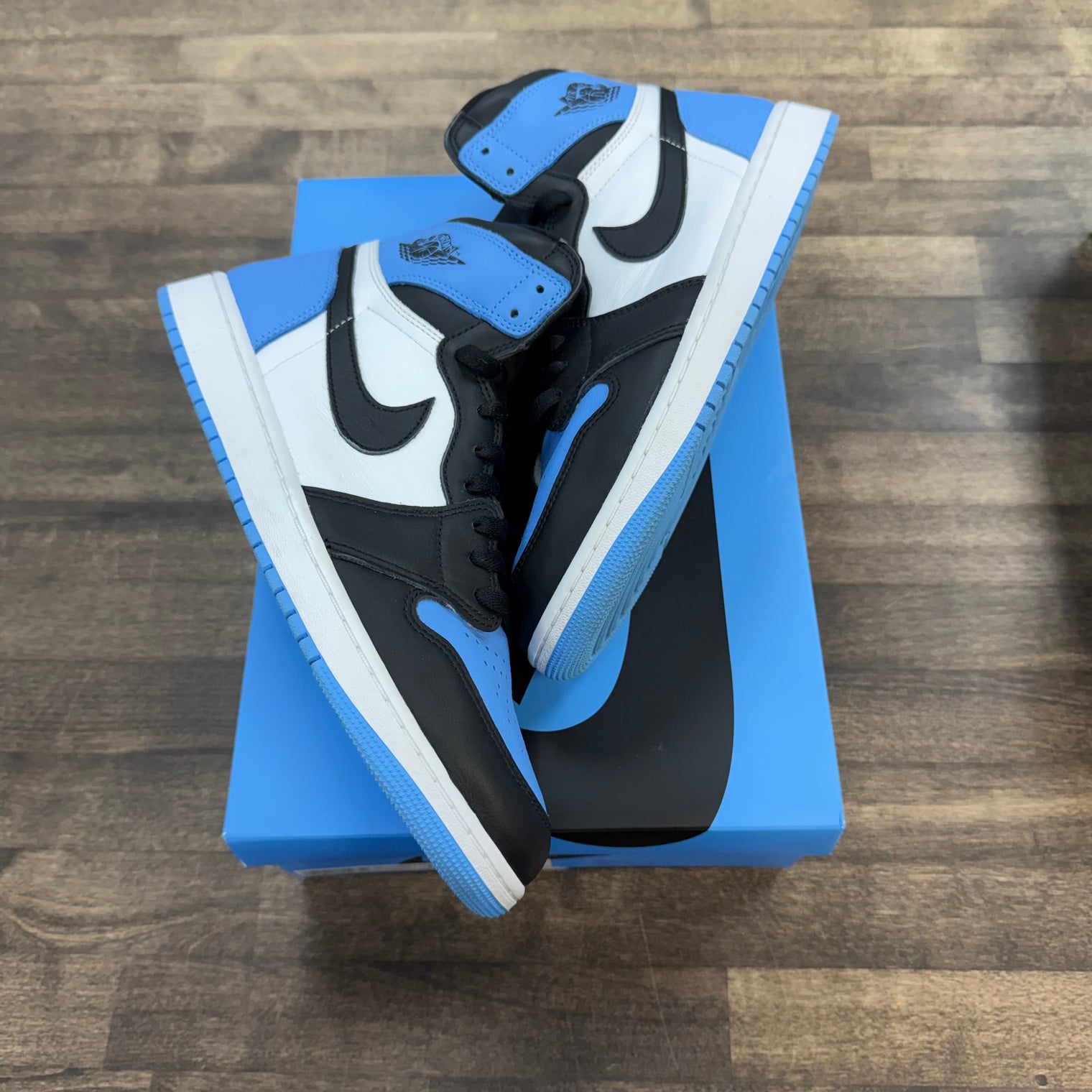 UNC Toe Jordan 1 High Retro (USED)