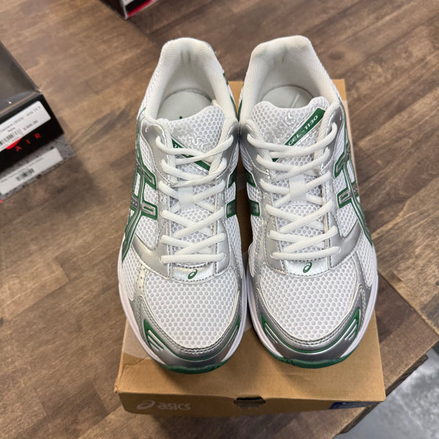 White Silver Green Asics Gel-1130 (USED)