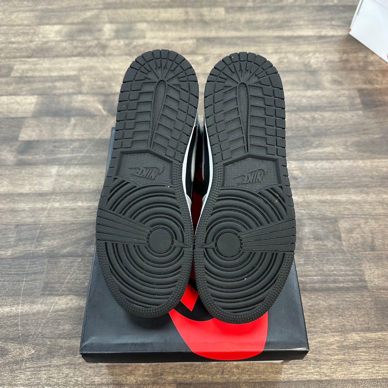 (GS) Shadow 2.0 Jordan 1 High (USED)