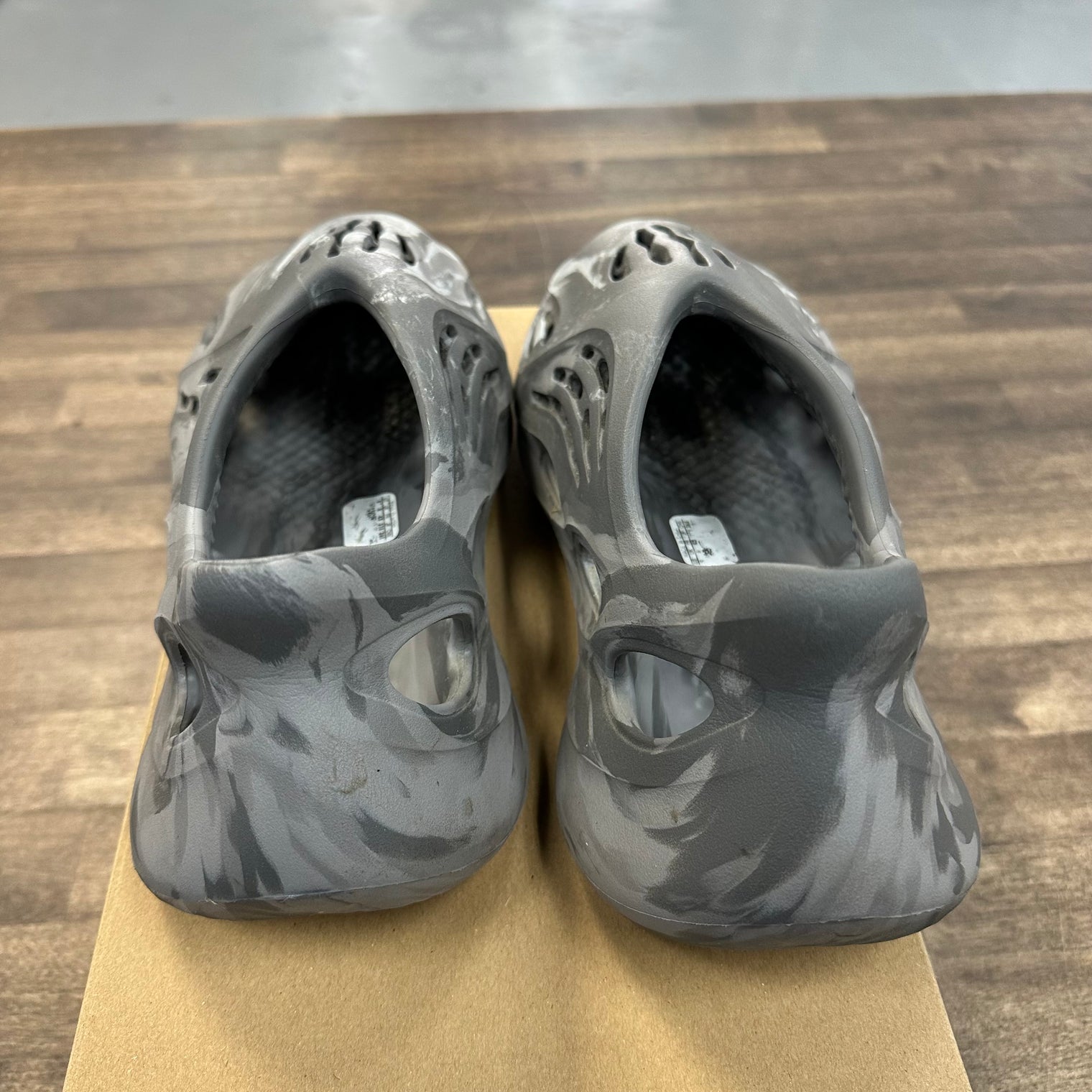 Adidas Yeezy Foam RNNR MX Granite (Used)