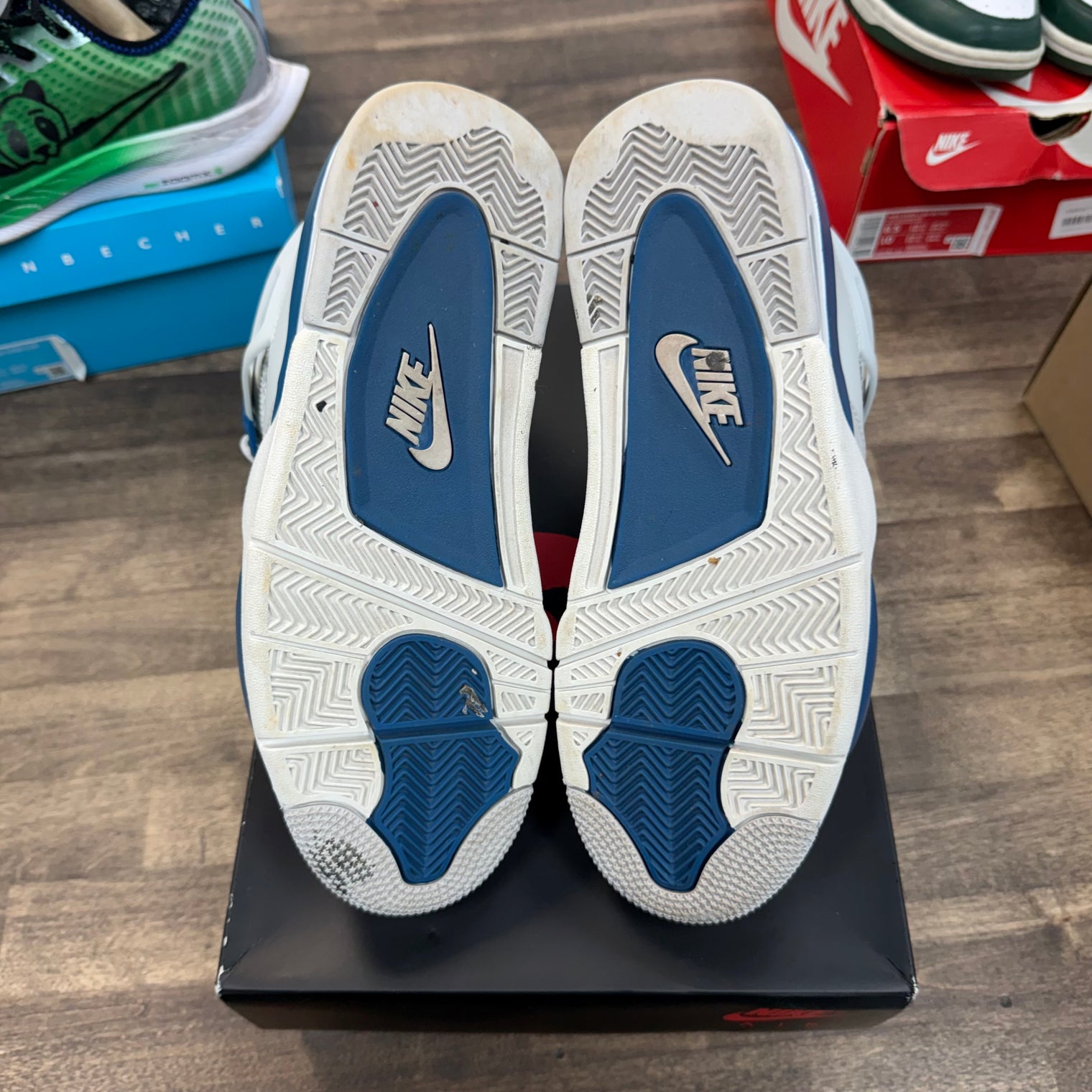 Jordan 4 Retro Military Blue (2024) (US 9) (USED)