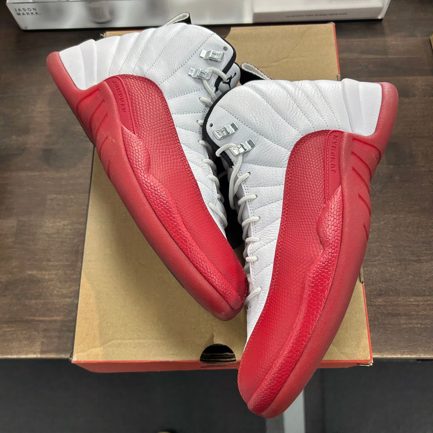 Cherry Jordan 12 Retro (USED)