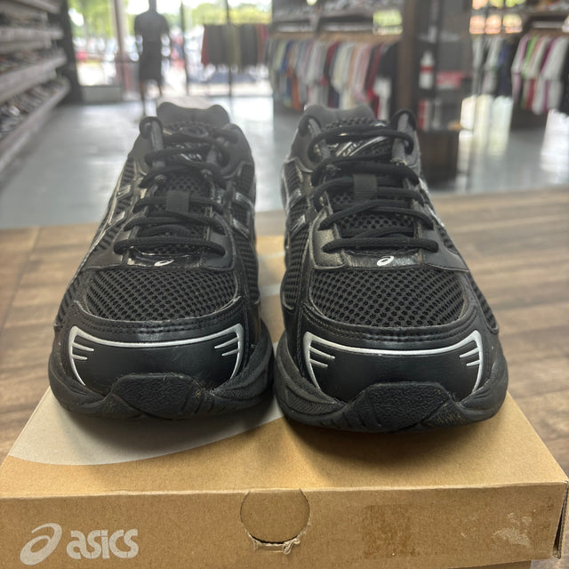 Black Pure Silver Asics 1130 (USED)