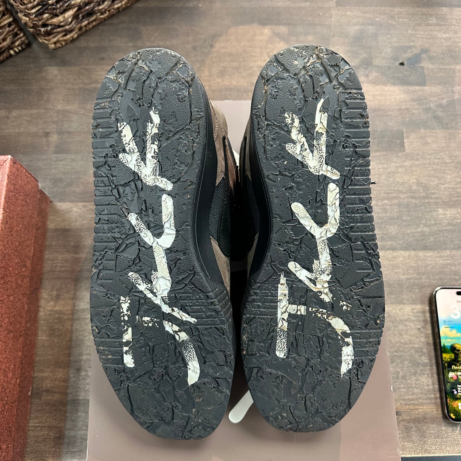 Travis Scott Dark Mocha Jordan Jumpman Jack TR (USED)