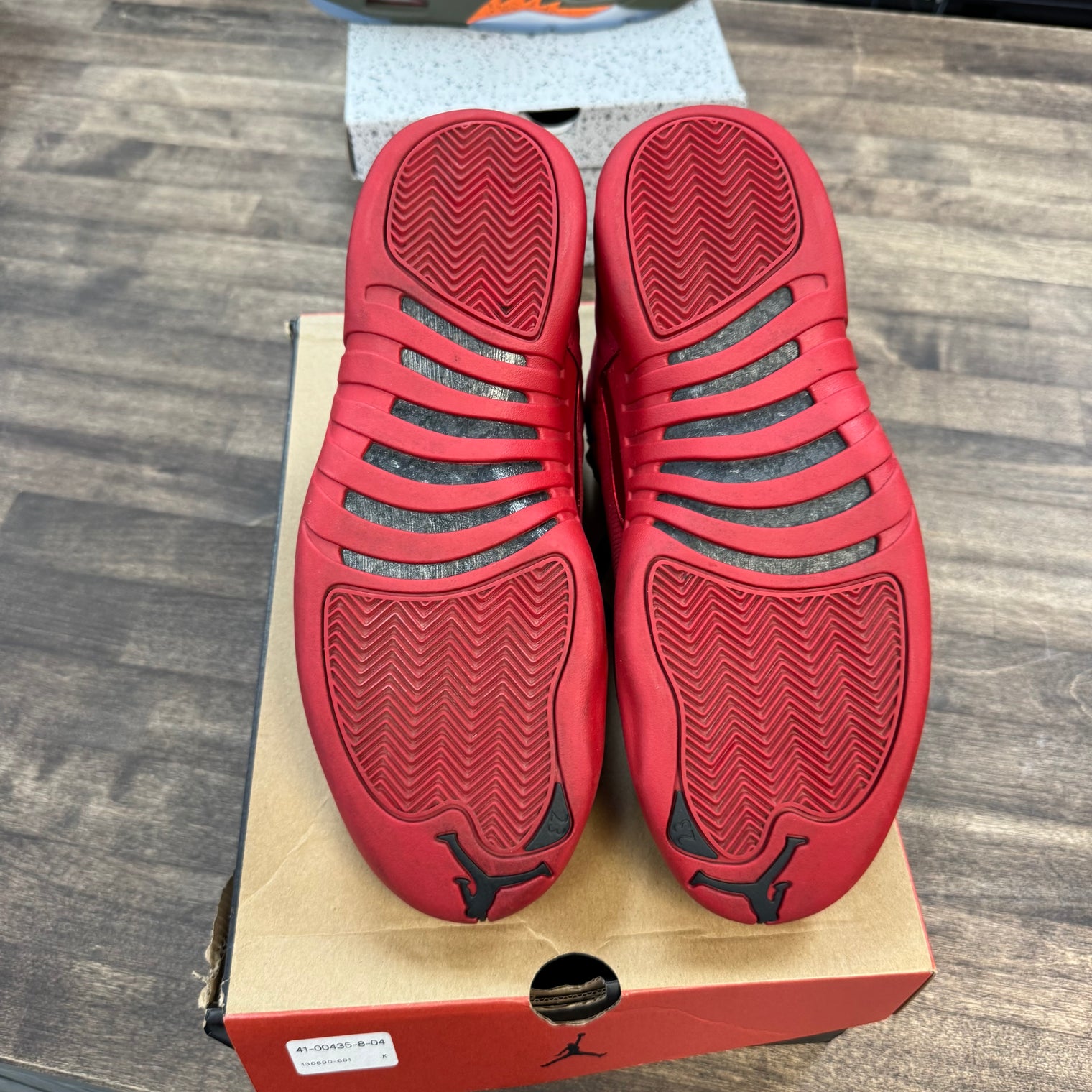 Gym Red Suede Jordan 12 (USED)