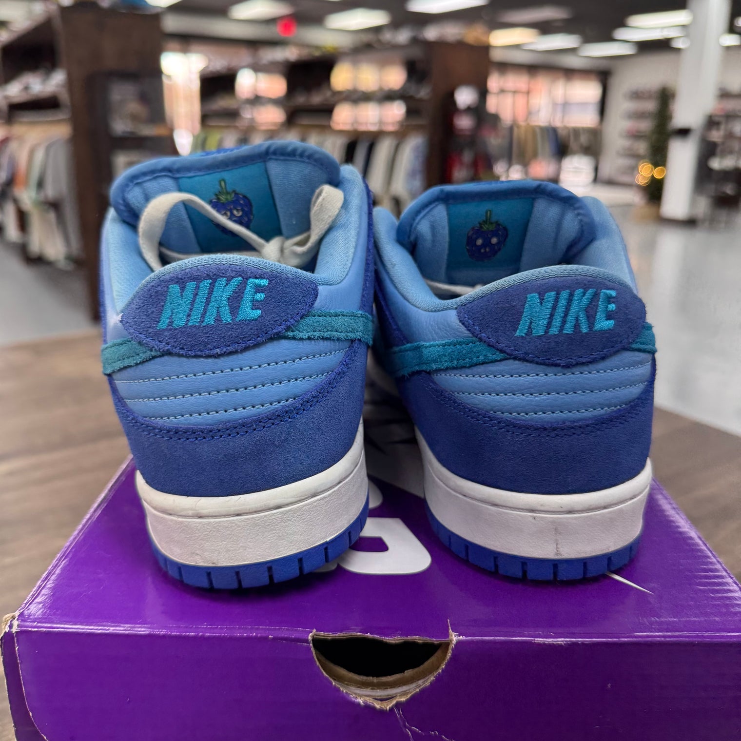 Blue Raspberry Nike SB Dunk Low (USED)