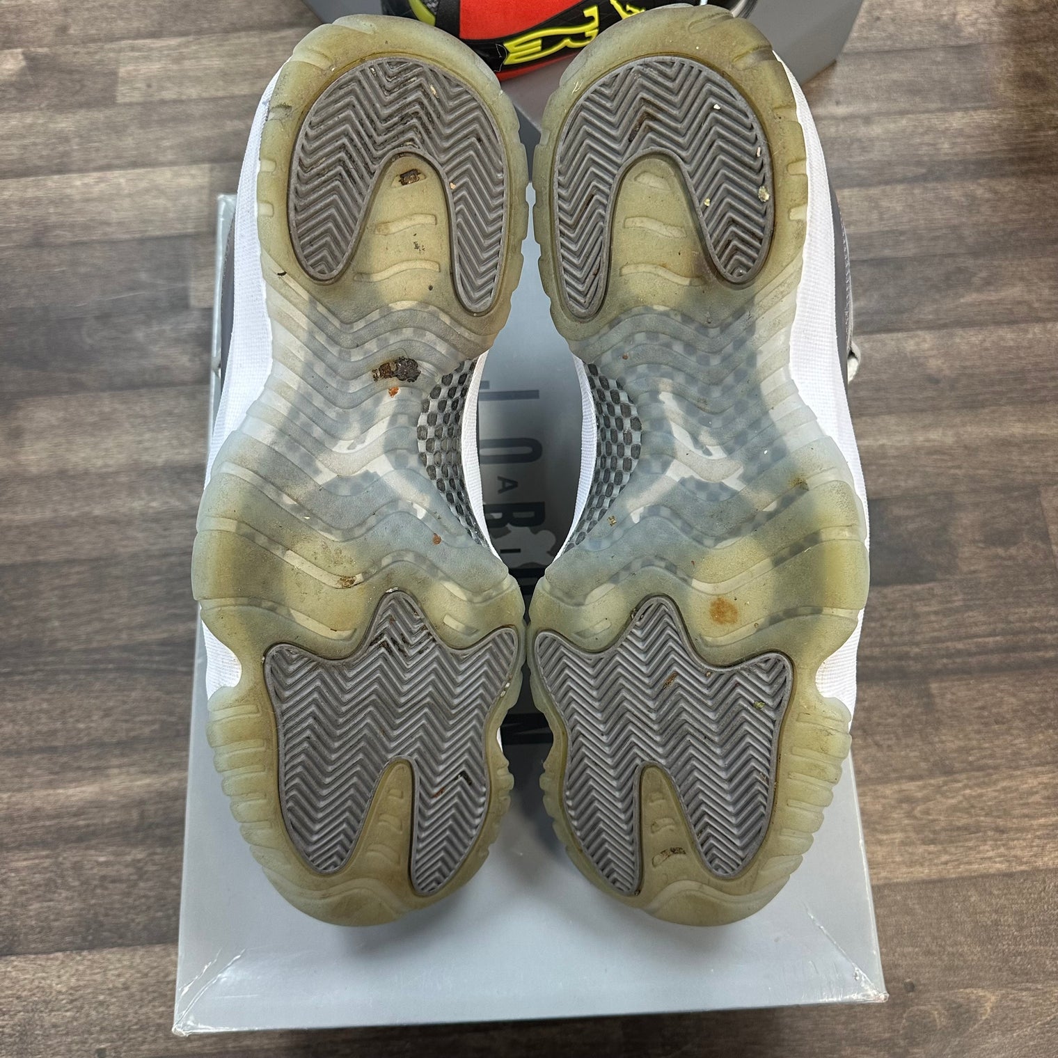 Cool Grey Jordan 11 Retro (2021) (USED)