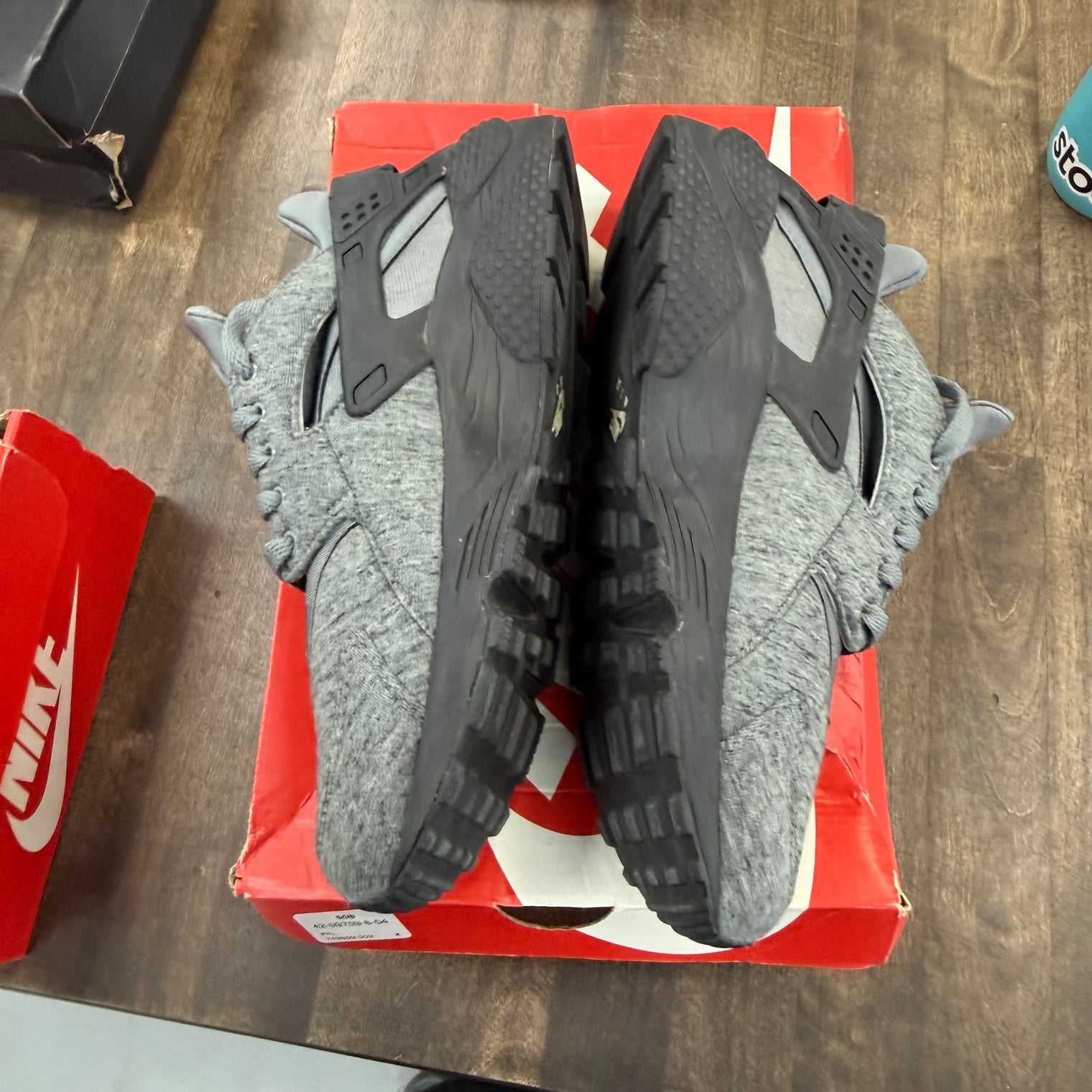 Tech Fleece Pack Nike Air Huarache (USED)