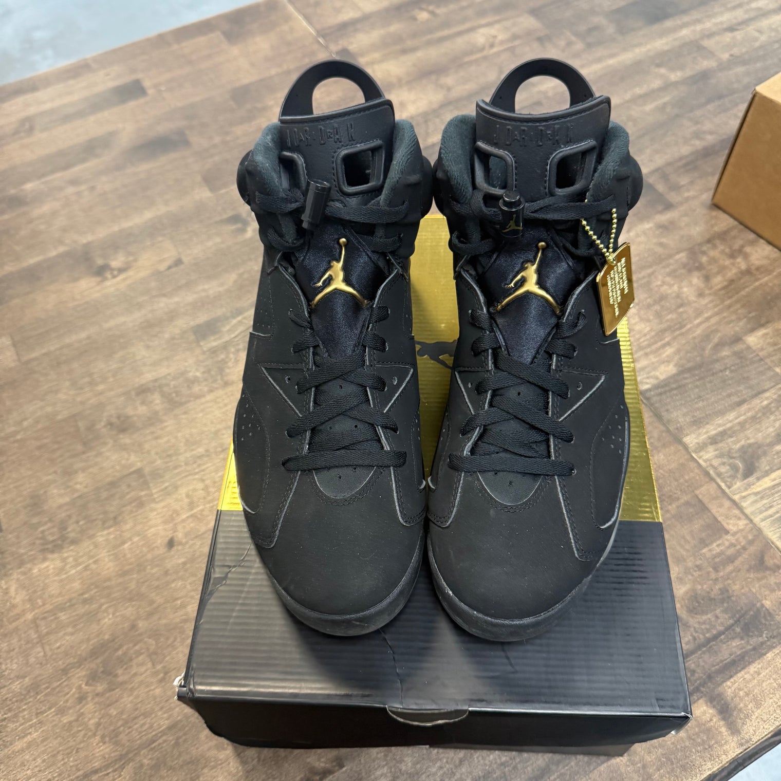 DMP Jordan 6 Retro (USED)