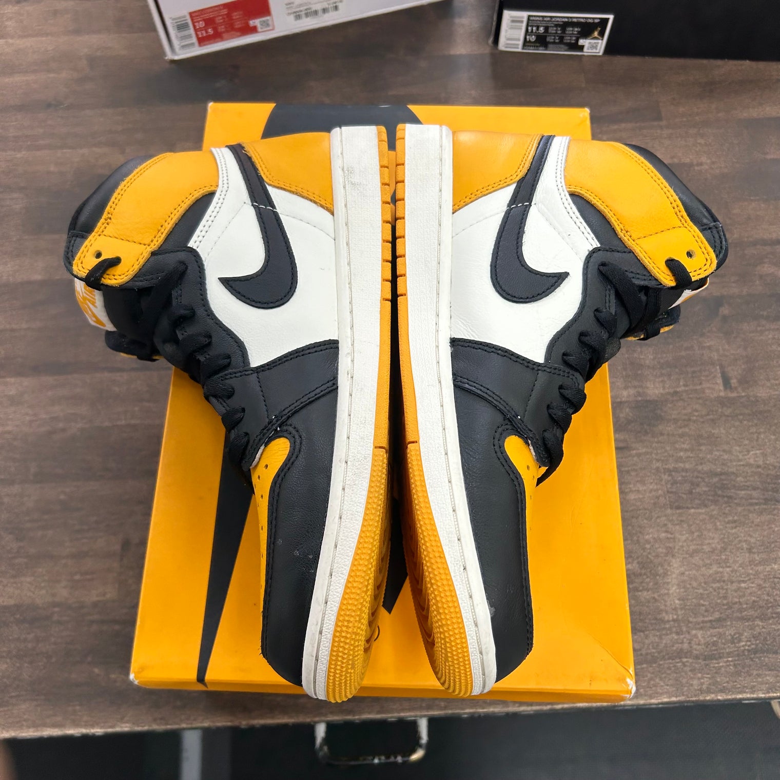 Taxi Yellow Toe Jordan 1 High (USED)