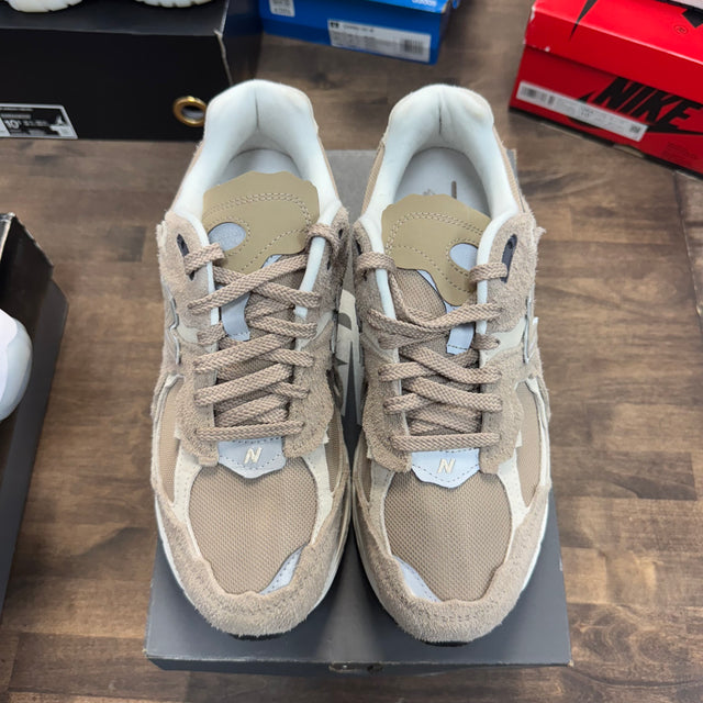 Protection Pack Driftwood New Balance 2002R (USED)