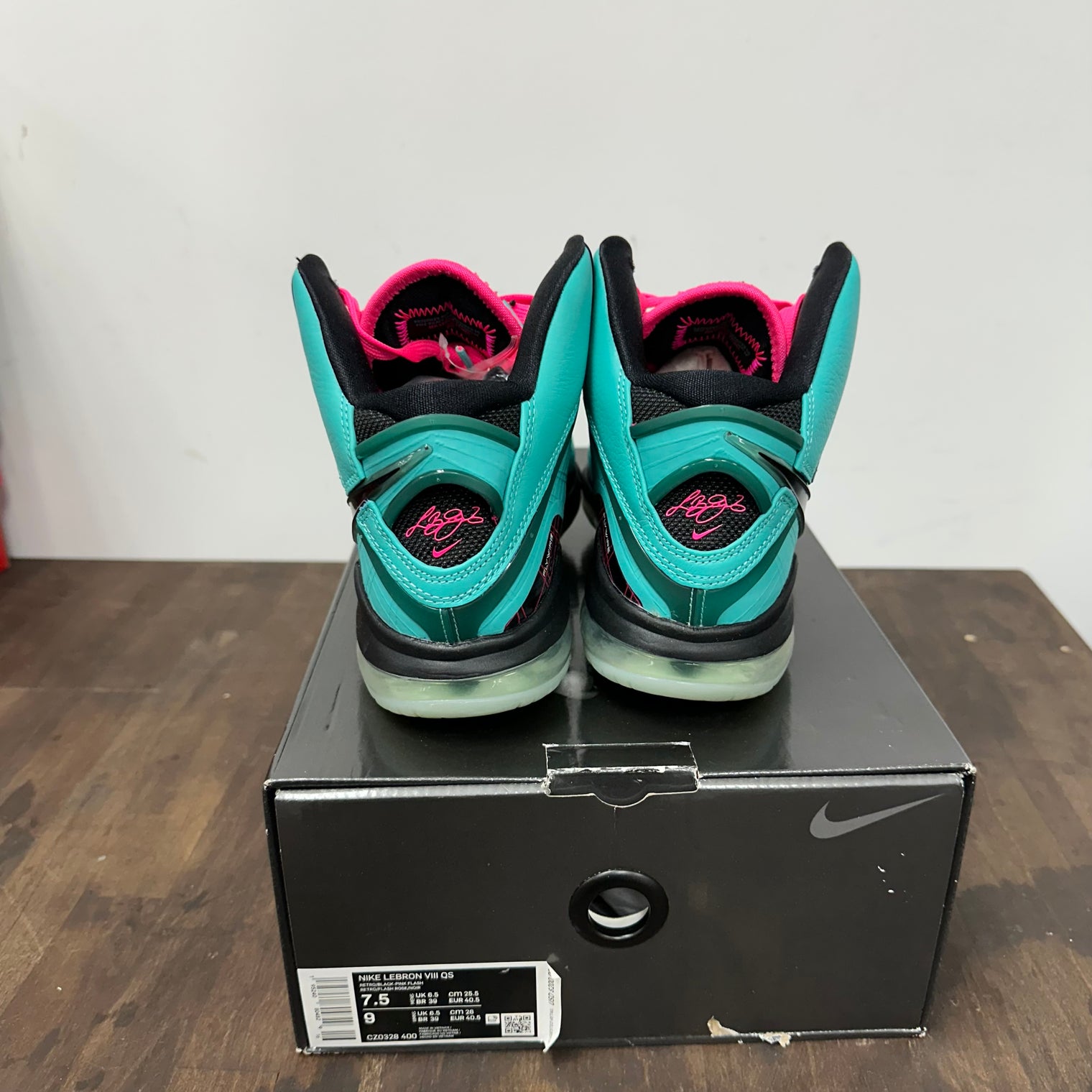LeBron 8 South Beach (2021) (USED)