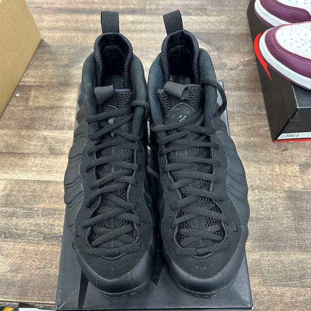 Anthracite Nike Foamposite One (2020) (USED)