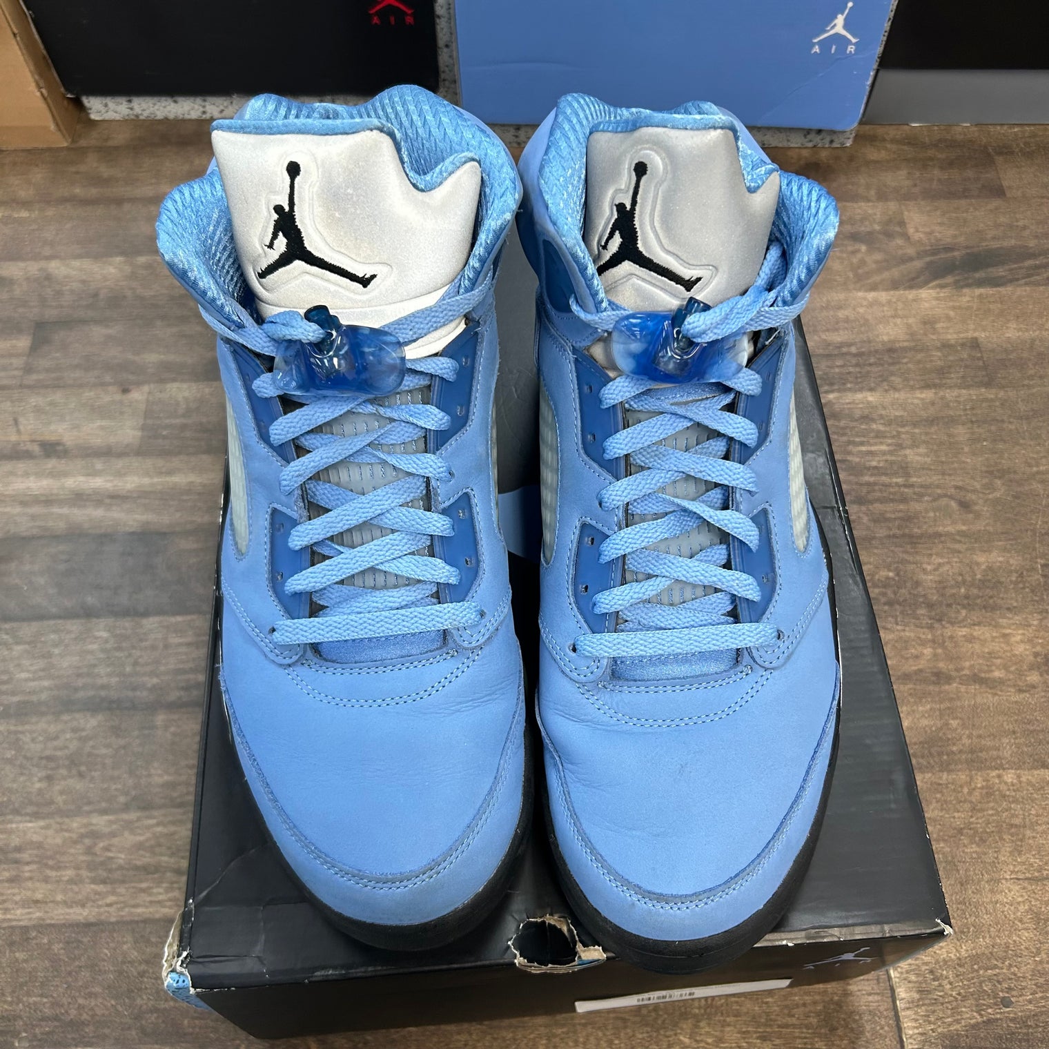 UNC University Blue Jordan 5 Retro (USED)