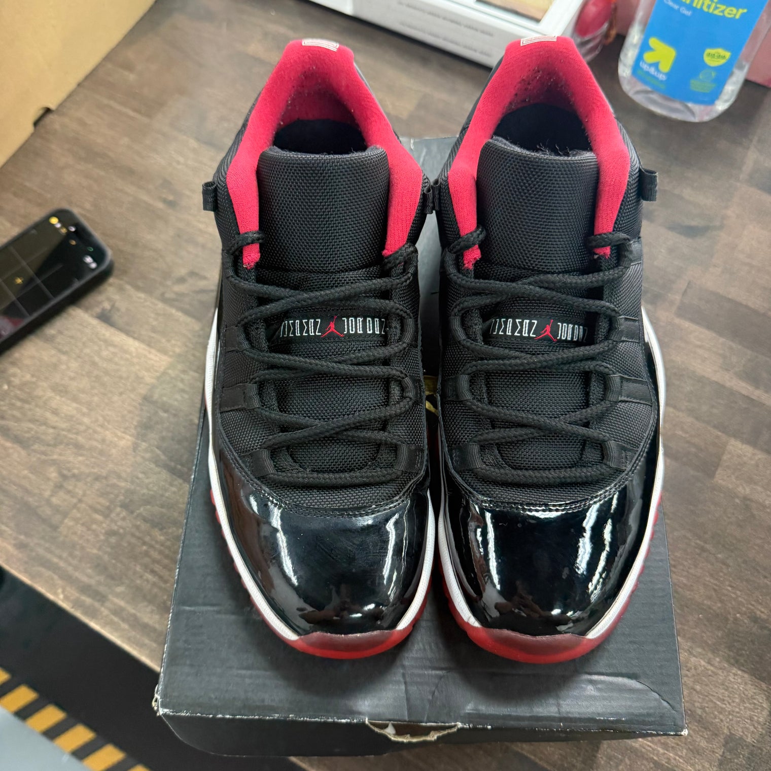 Bred Jordan 11 Low (2015) (USED)
