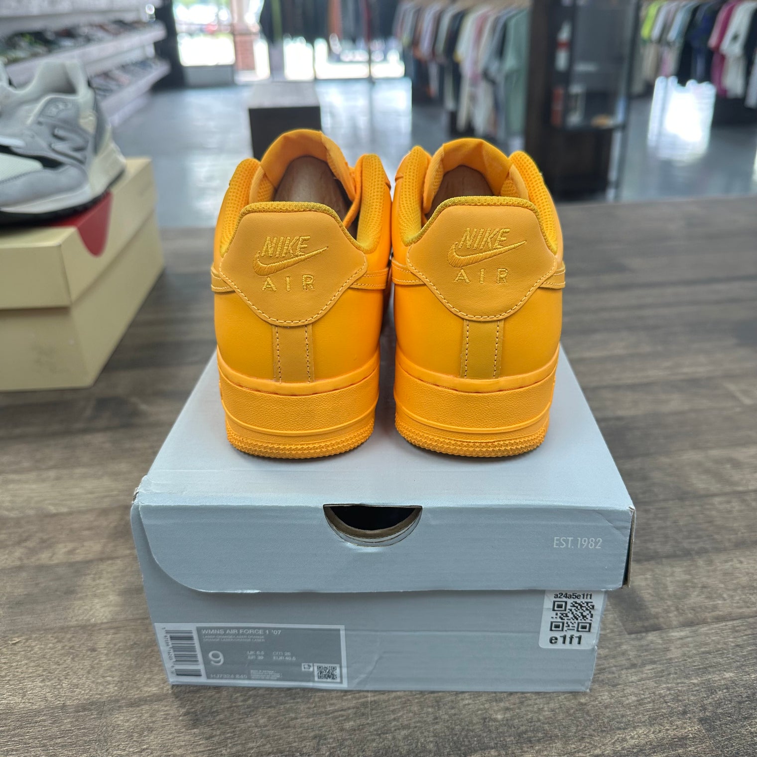 Laser Orange Air Force 1 Low 07 (W) (USED)