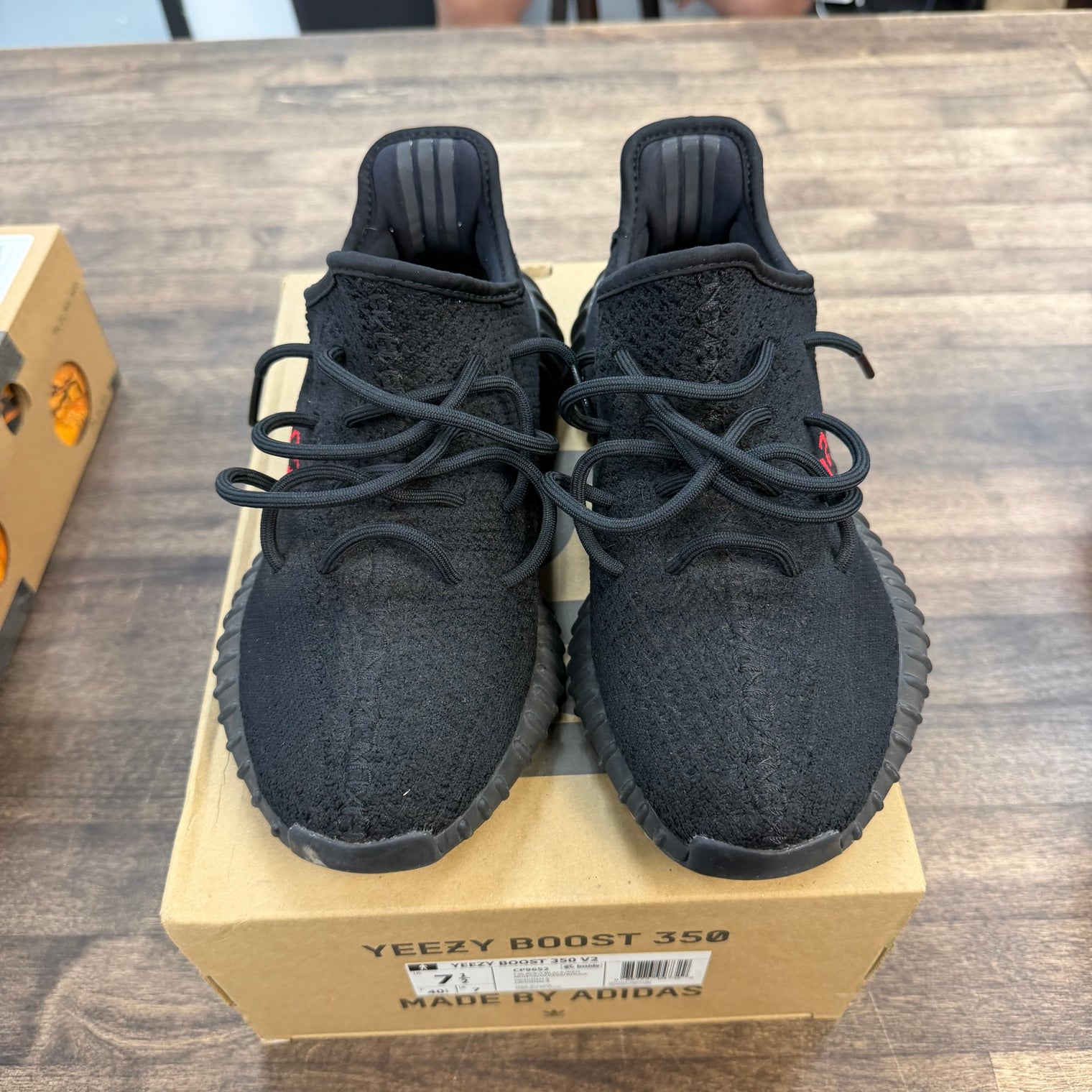 Bred Yeezy 350 (USED)