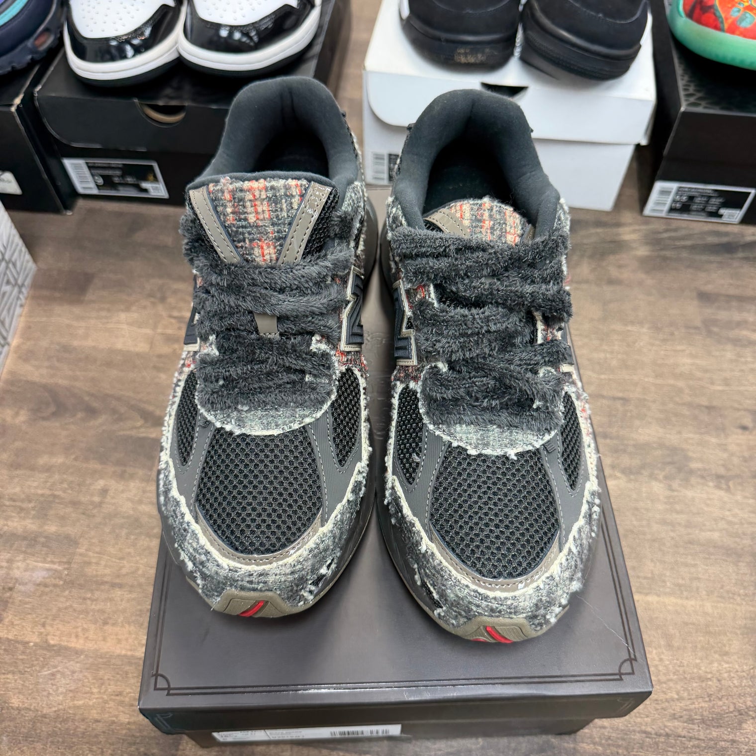 Joe Freshgoods Hand-Me-Downs New Balance 2010 (USED)