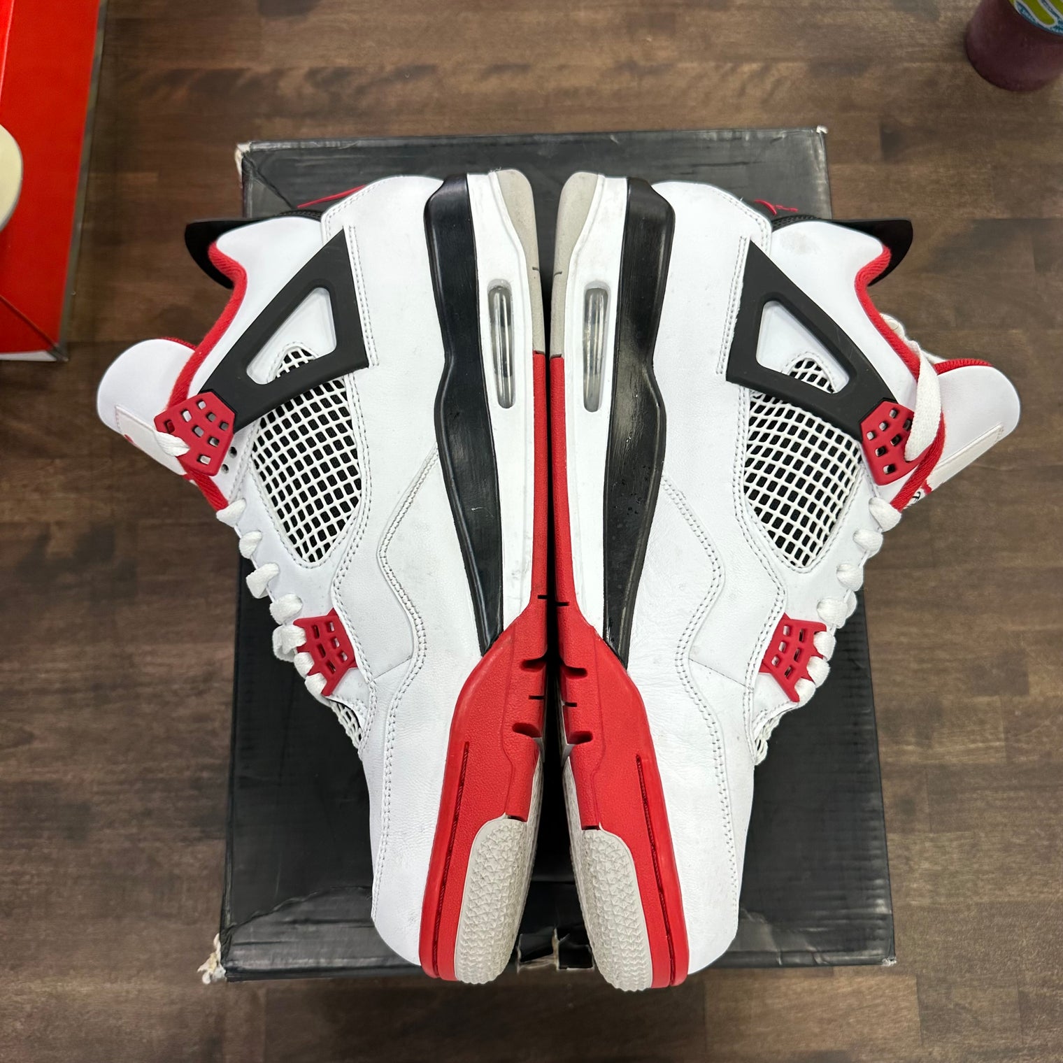Fire Red Jordan 4 2020 (USED, Replacement Box)