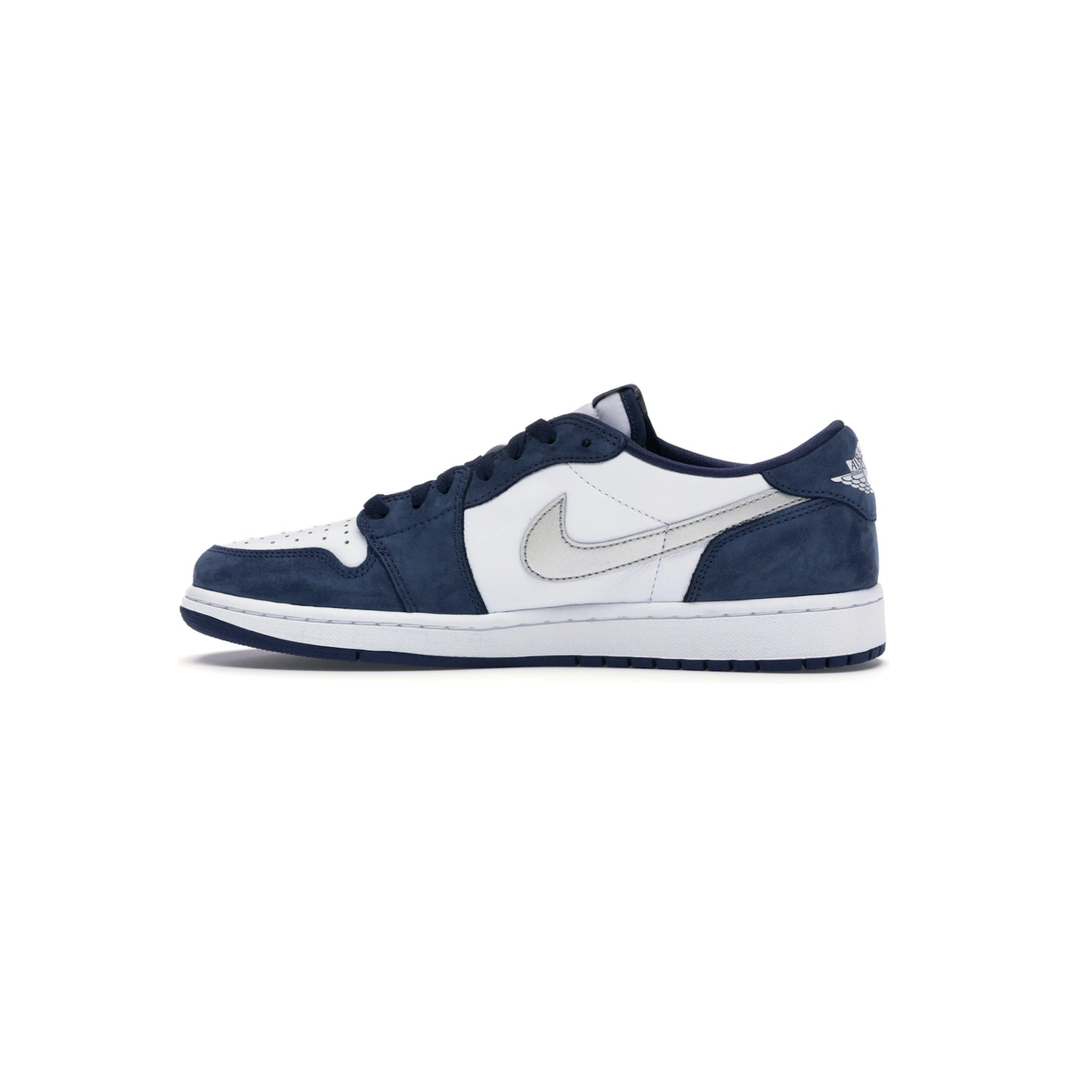 jordan_1_low_sb_midnight_navy_1