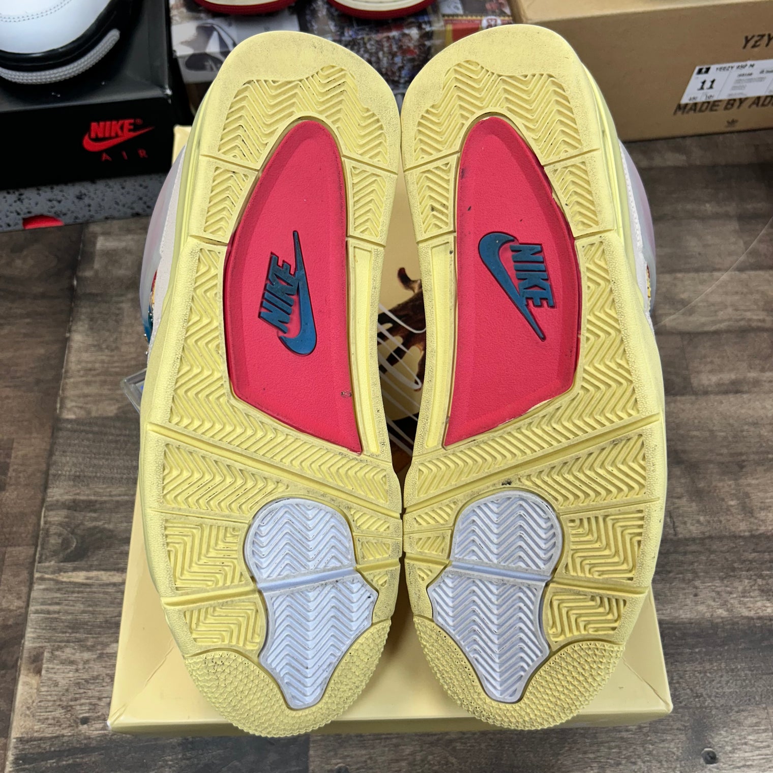 Union Guava Ice Jordan 4 Retro (USED)