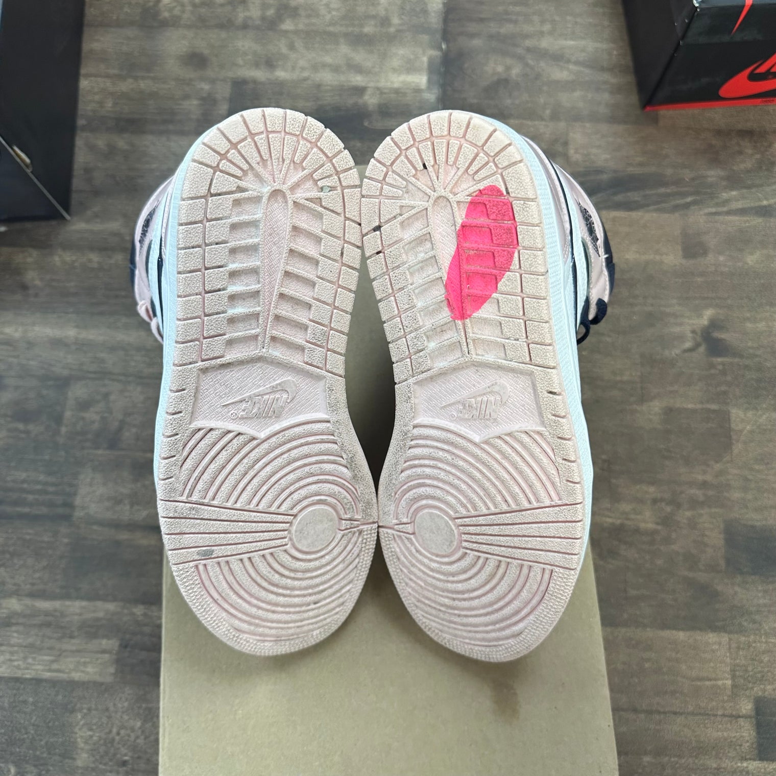 (W) Atmosphere Jordan 1 High (USED,No Box)