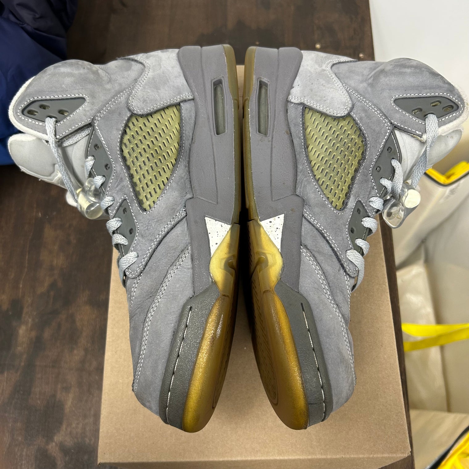 Wolf Grey Jordan 5 (USED, No Box)