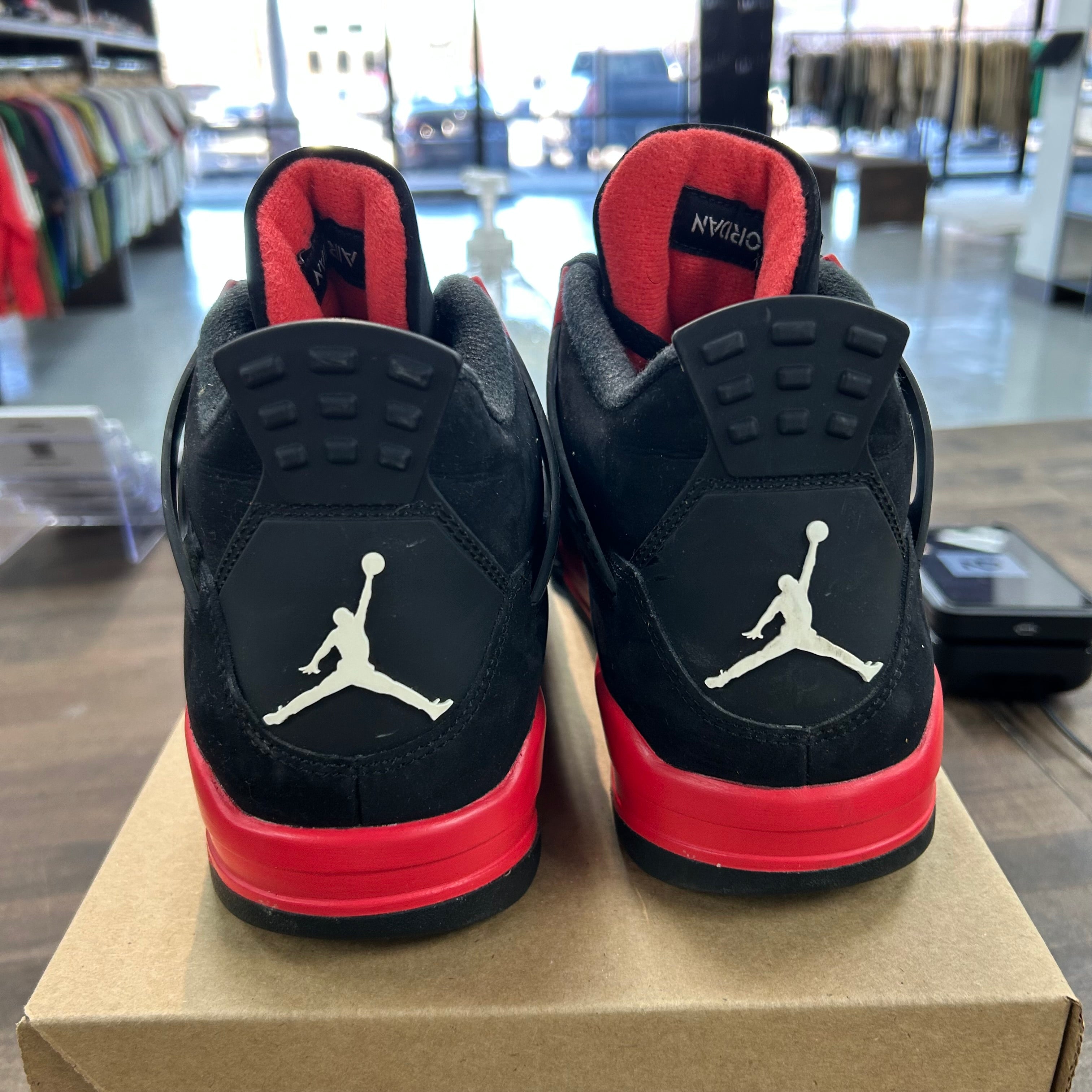 Jordan 4 Retro Red Thunder (US 10) (USED, No Box) Size 10 (Pre-Owned) - Image 4