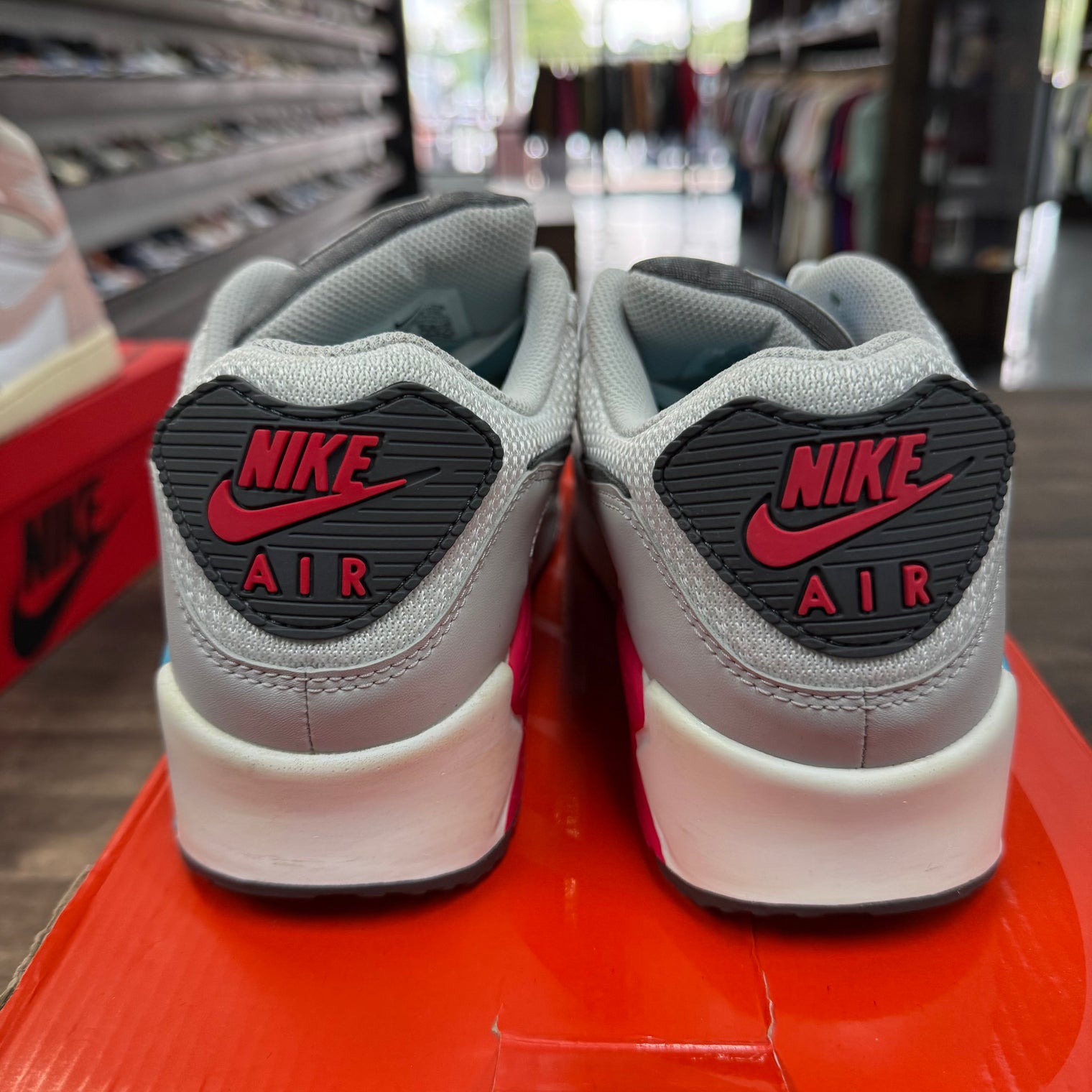 Chlorine Blue Air Max 90 (USED, Replacement Box)