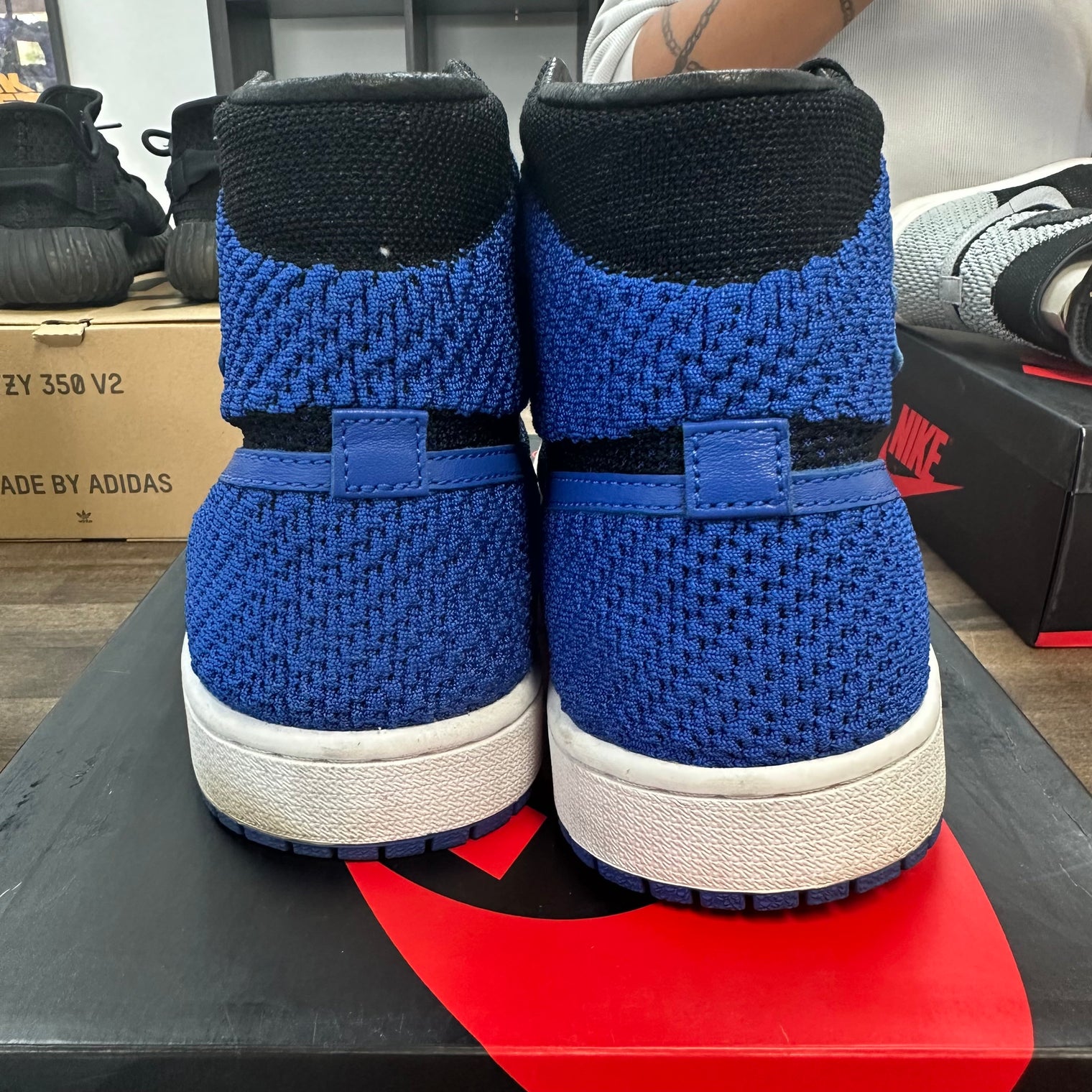 Flyknit Jordan 1 High Royal (USED)
