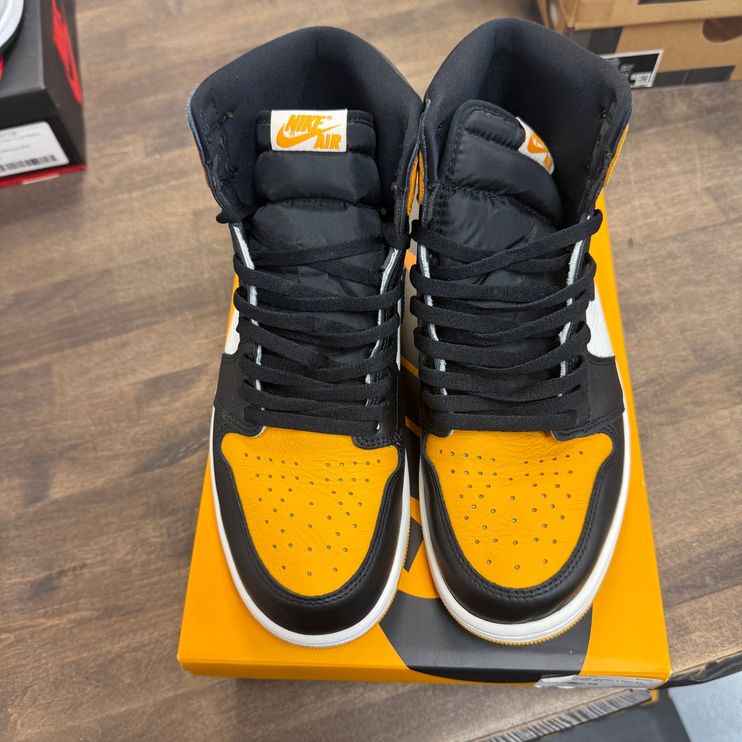 Taxi Yellow Toe Jordan 1 High (USED)
