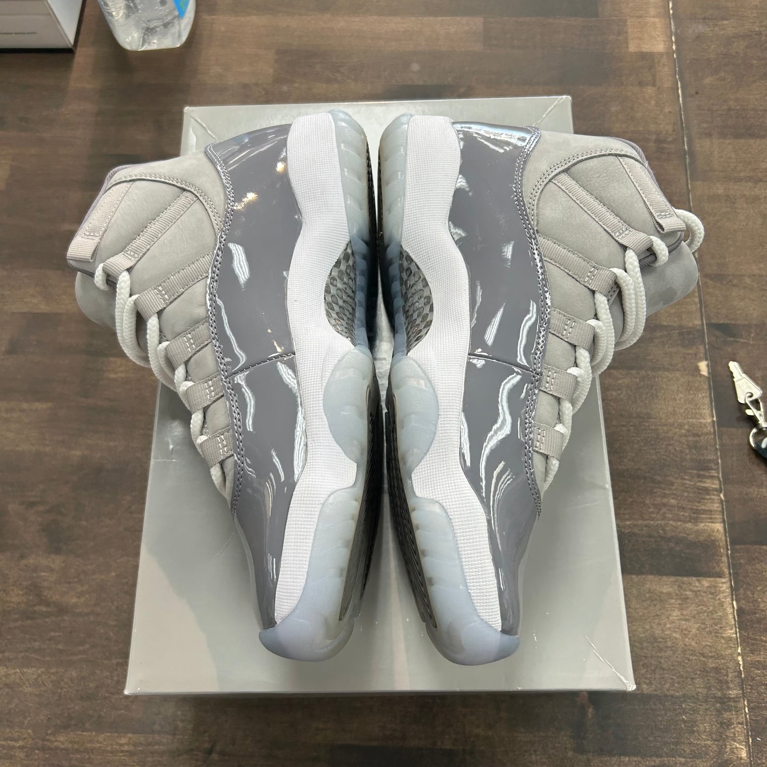 Cool Grey Jordan 11 2021 (USED)