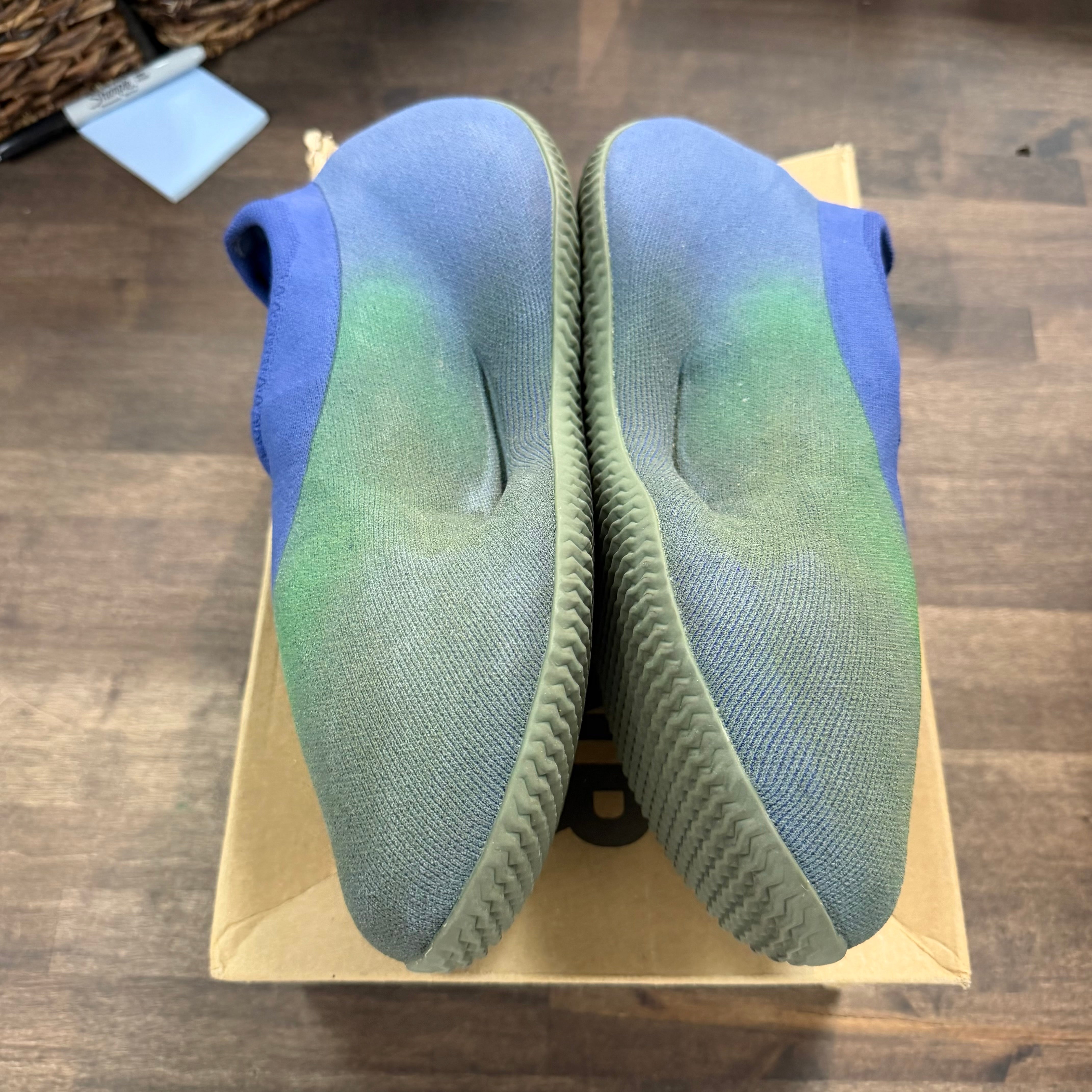 adidas Yeezy Knit RNR Faded Azure (US 10) (USED) Size 10 (Pre-Owned) - Image 5