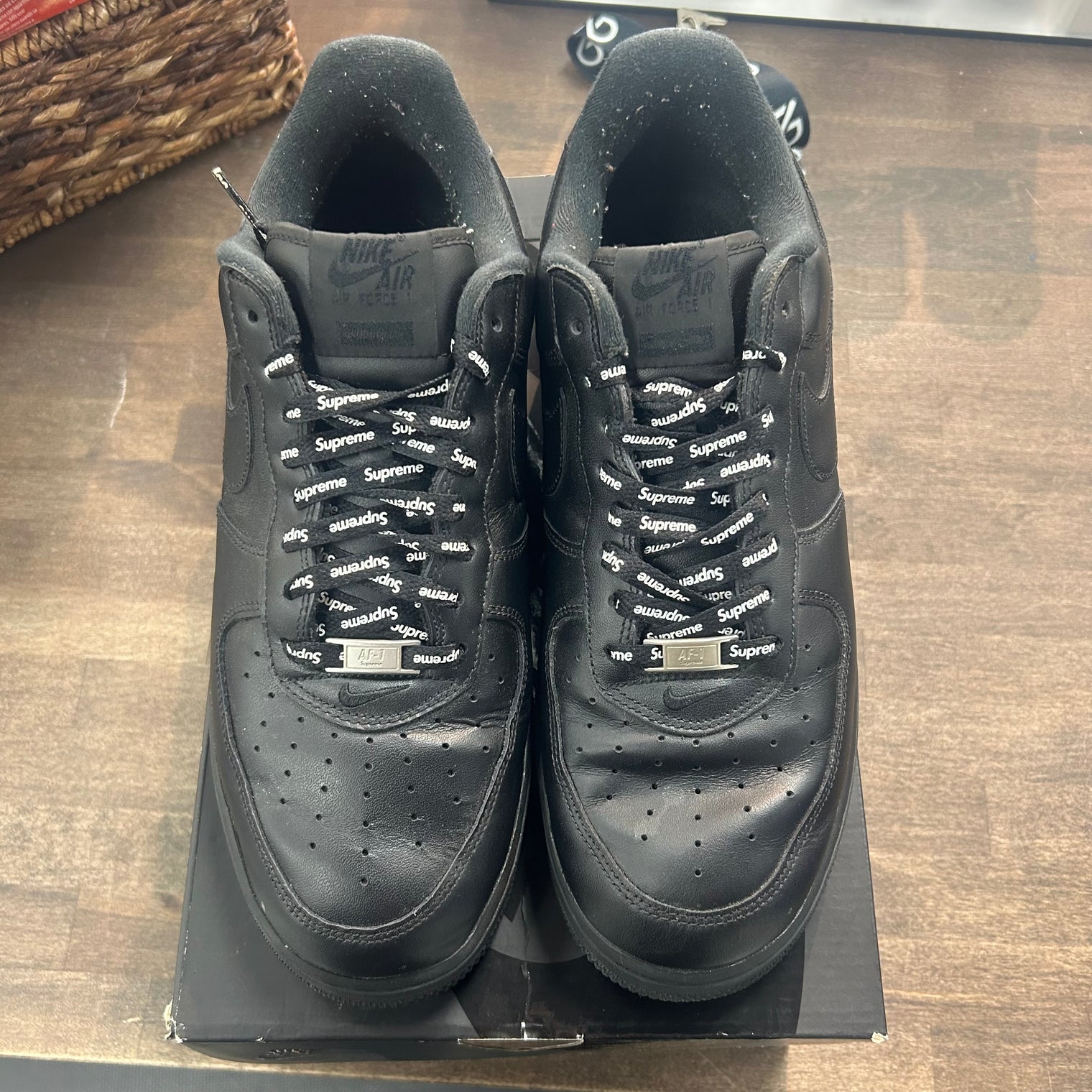 Supreme Air Force 1 Black (USED)