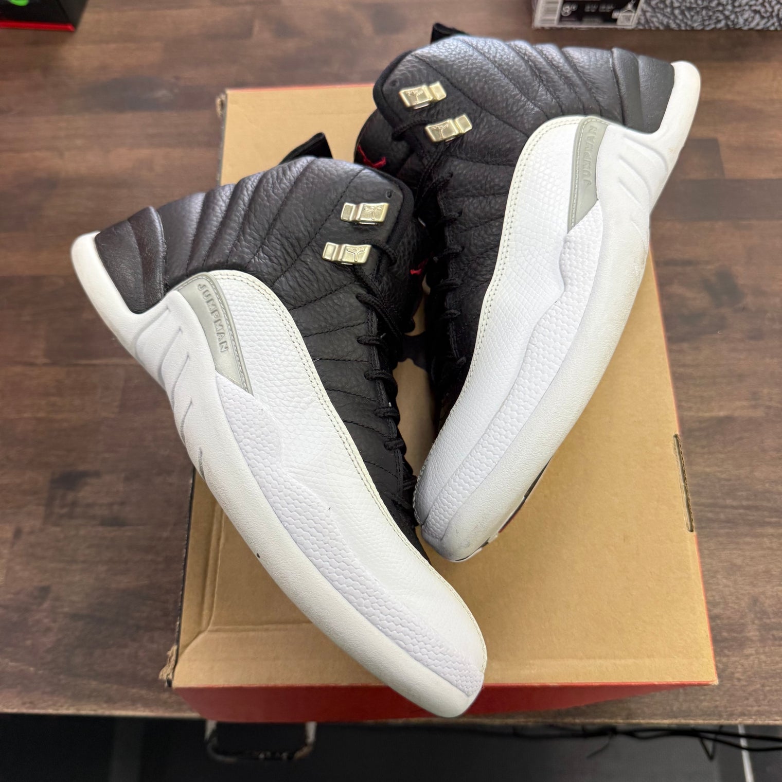 Playoff Jordan 12 Retro (USED, Replacement Box)