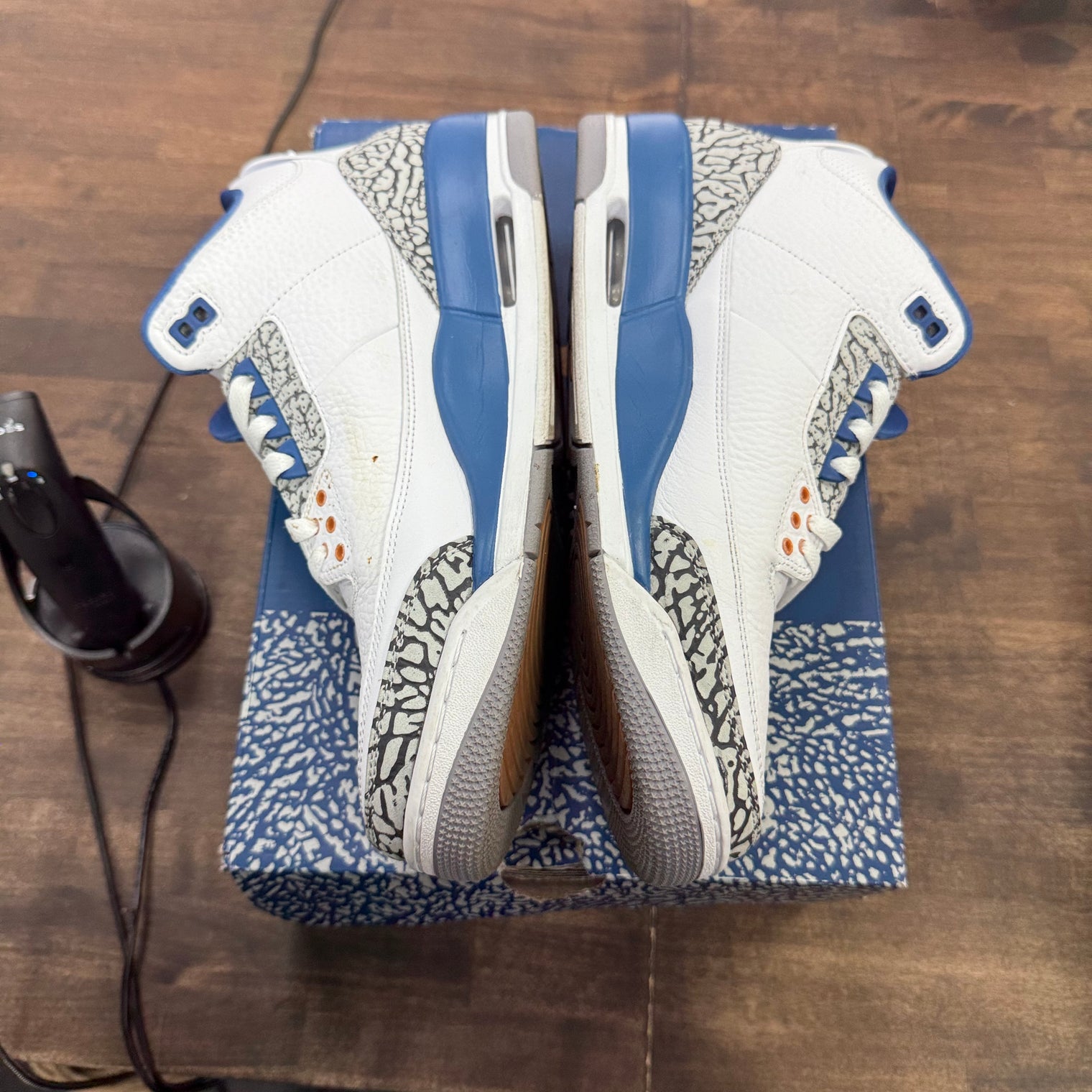 Wizards Jordan 3 Retro (USED)