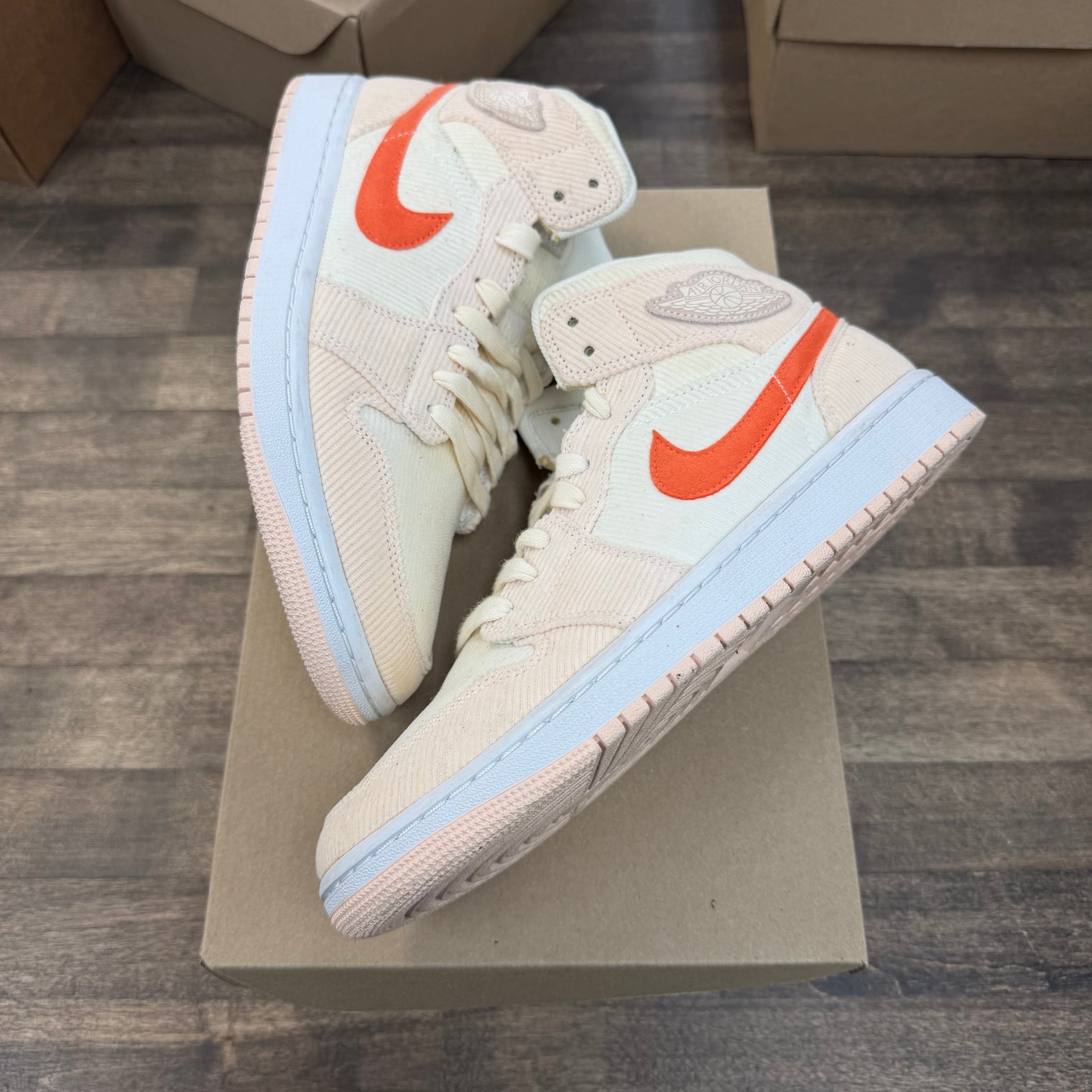 Corduroy Sail Jordan 1 Mid SE (W) (USED, No Box)