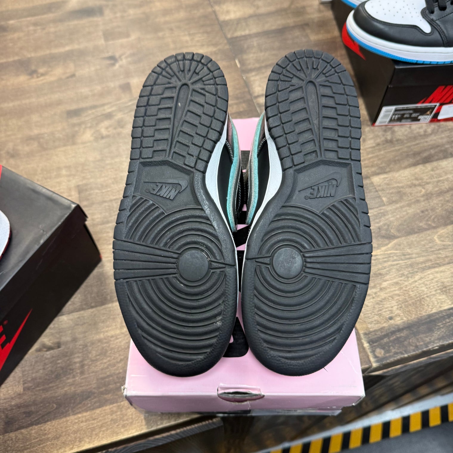 Diamond Supply Co. Black Diamond Nike SB Dunk Low (USED)