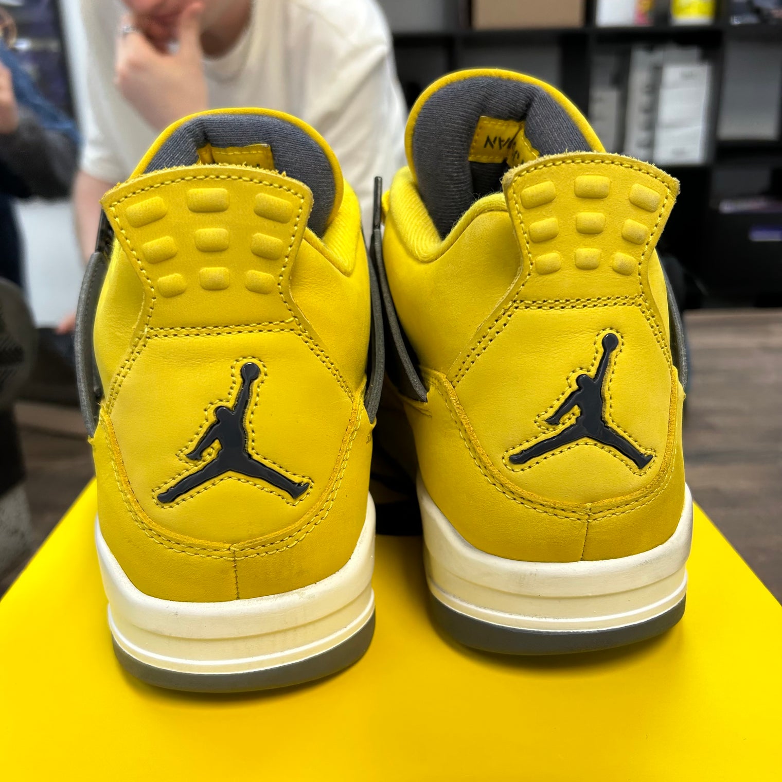 Lightning Jordan 4 Retro (Used)
