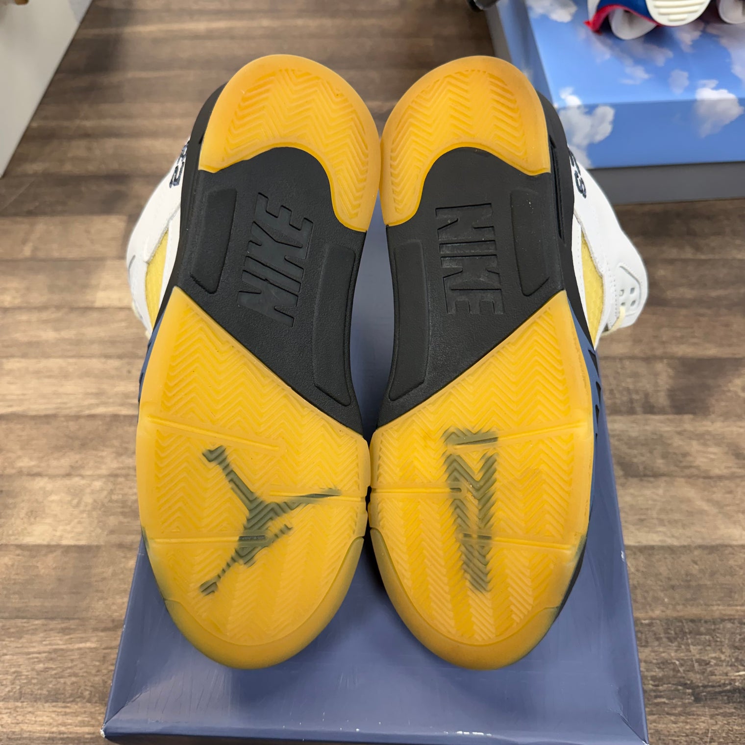 A Ma Maniere Dawn Jordan 5 Retro (W) (USED)