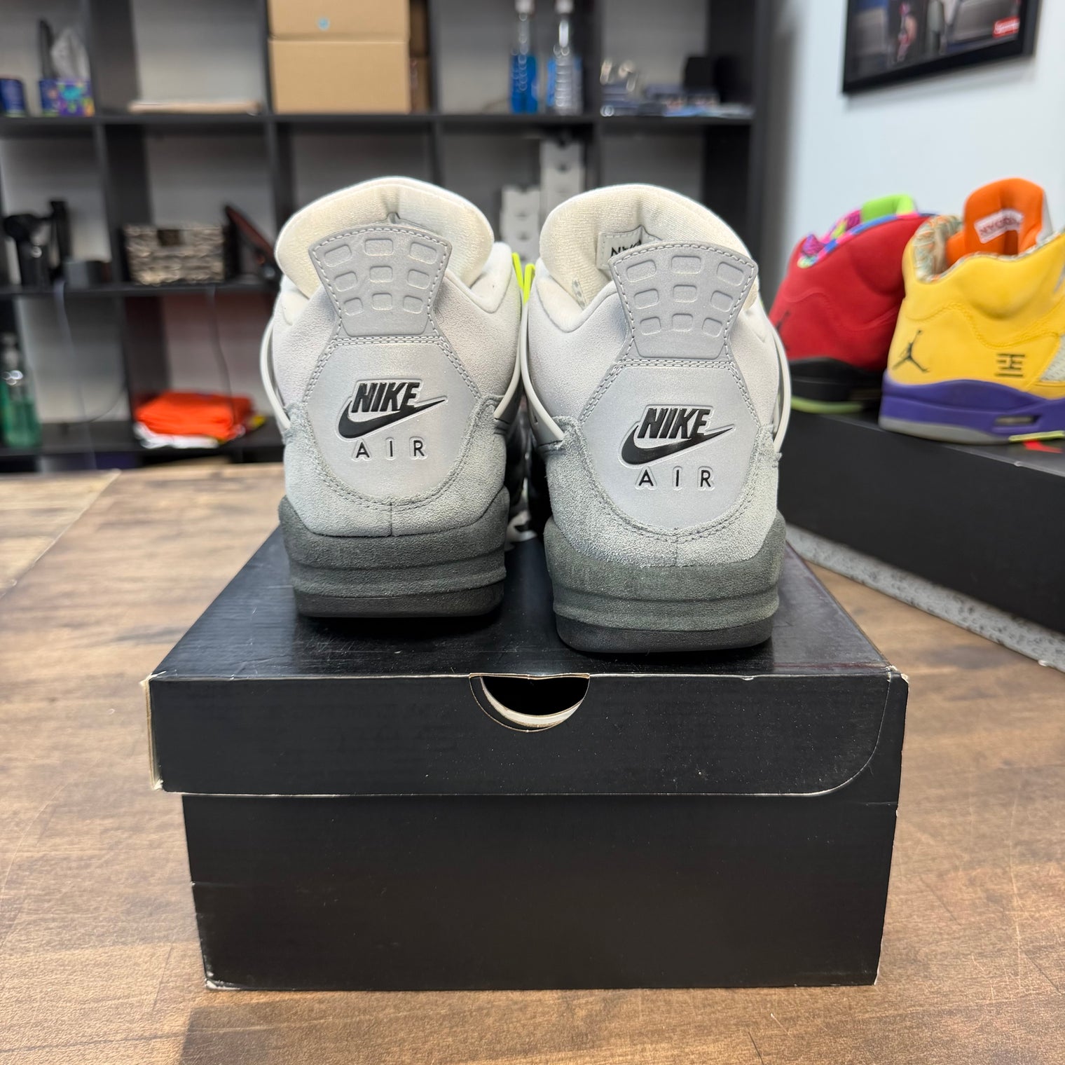 Neon 95 Jordan 4 Retro (USED)