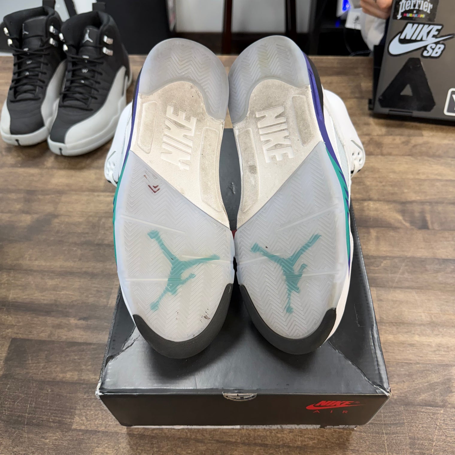 Grape Jordan 5 (2025) (USED)