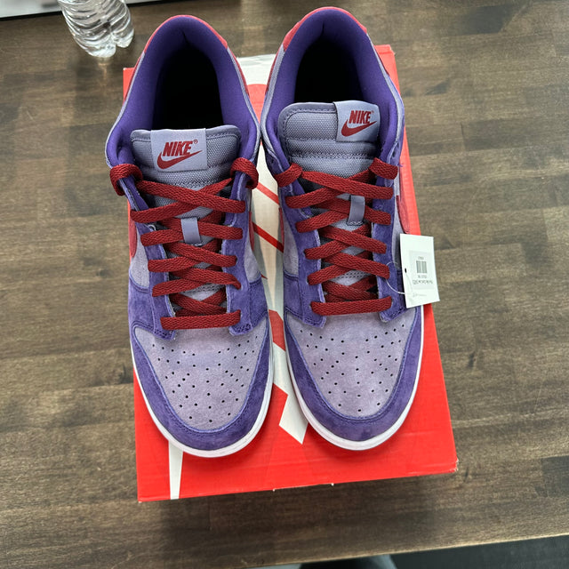 Plum Nike Dunk Low (USED)