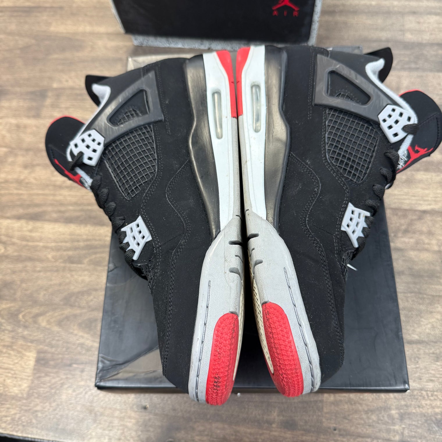Air Jordan 4 Bred 2019 (USED)