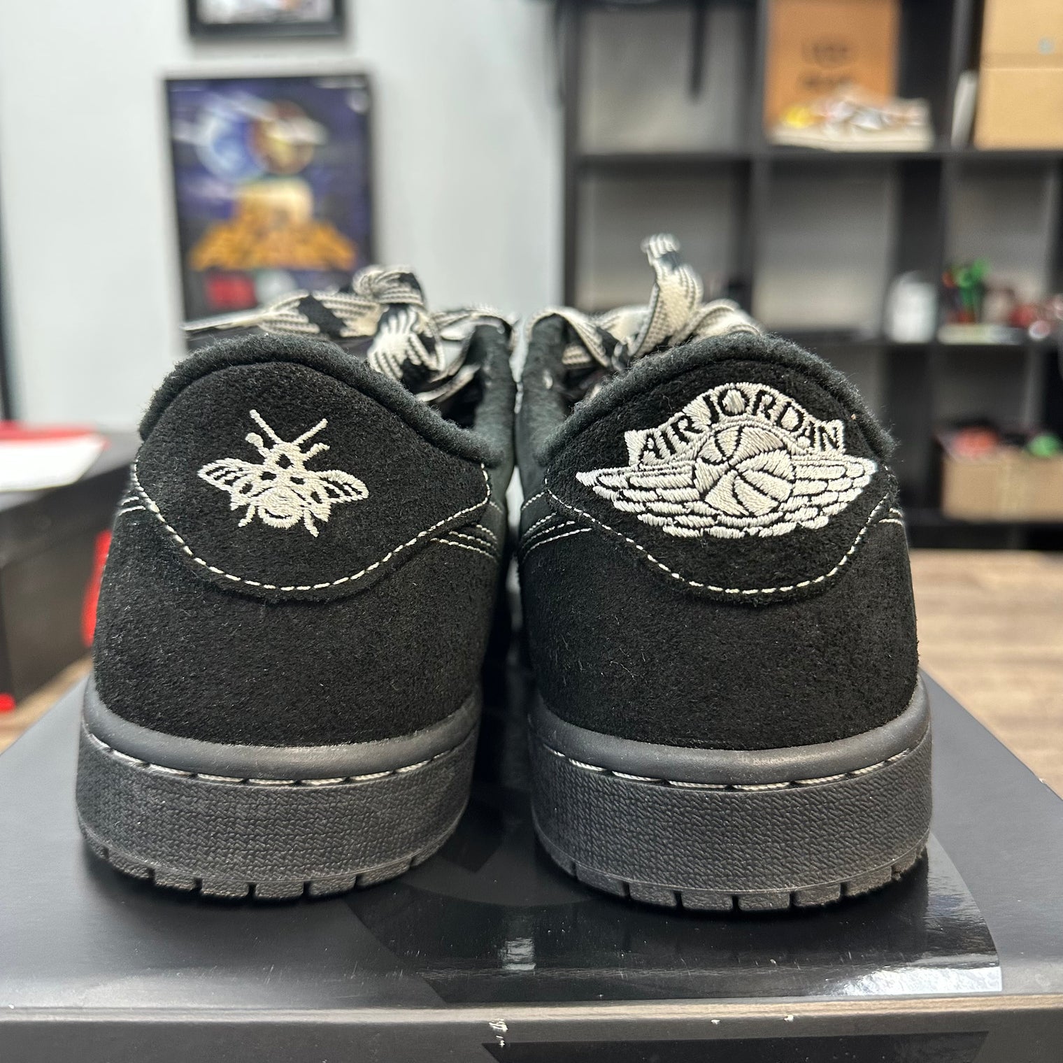 Travis Scott Black Phantom Jordan 1 Retro Low OG SP (USED)