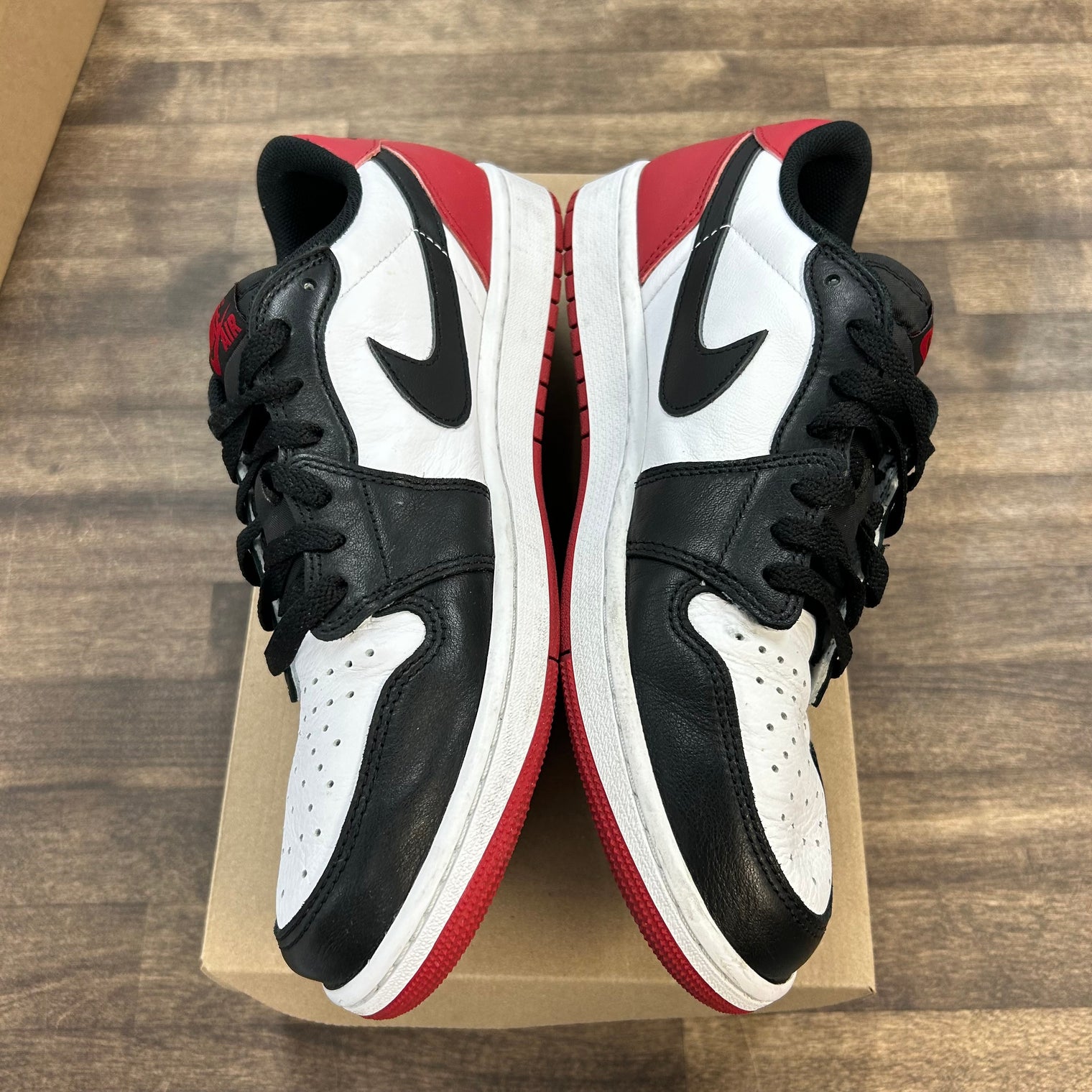 Black Toe Jordan 1 Low OG (USED, No Box)