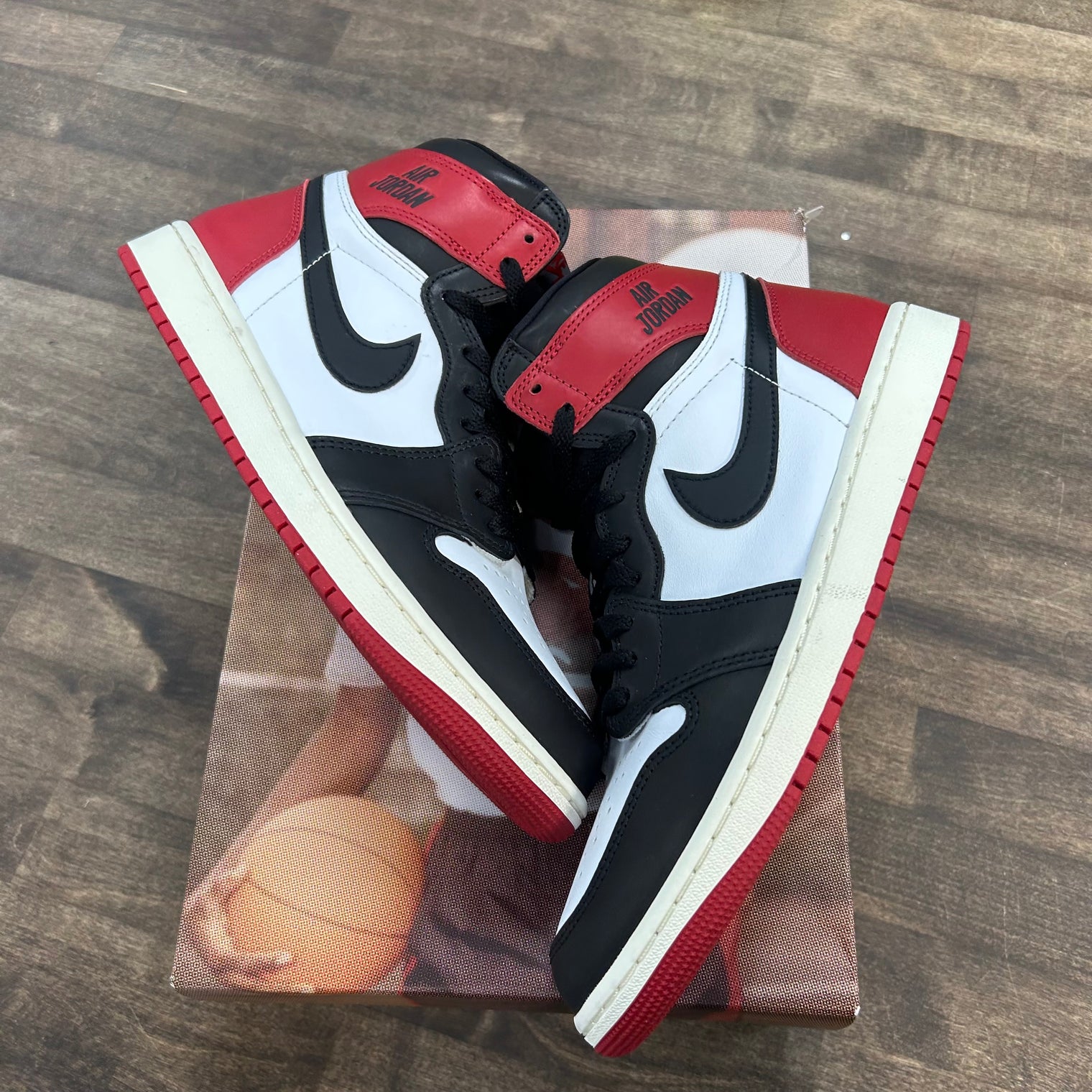 Black Toe Reimagined Jordan 1 Retro High OG (USED)