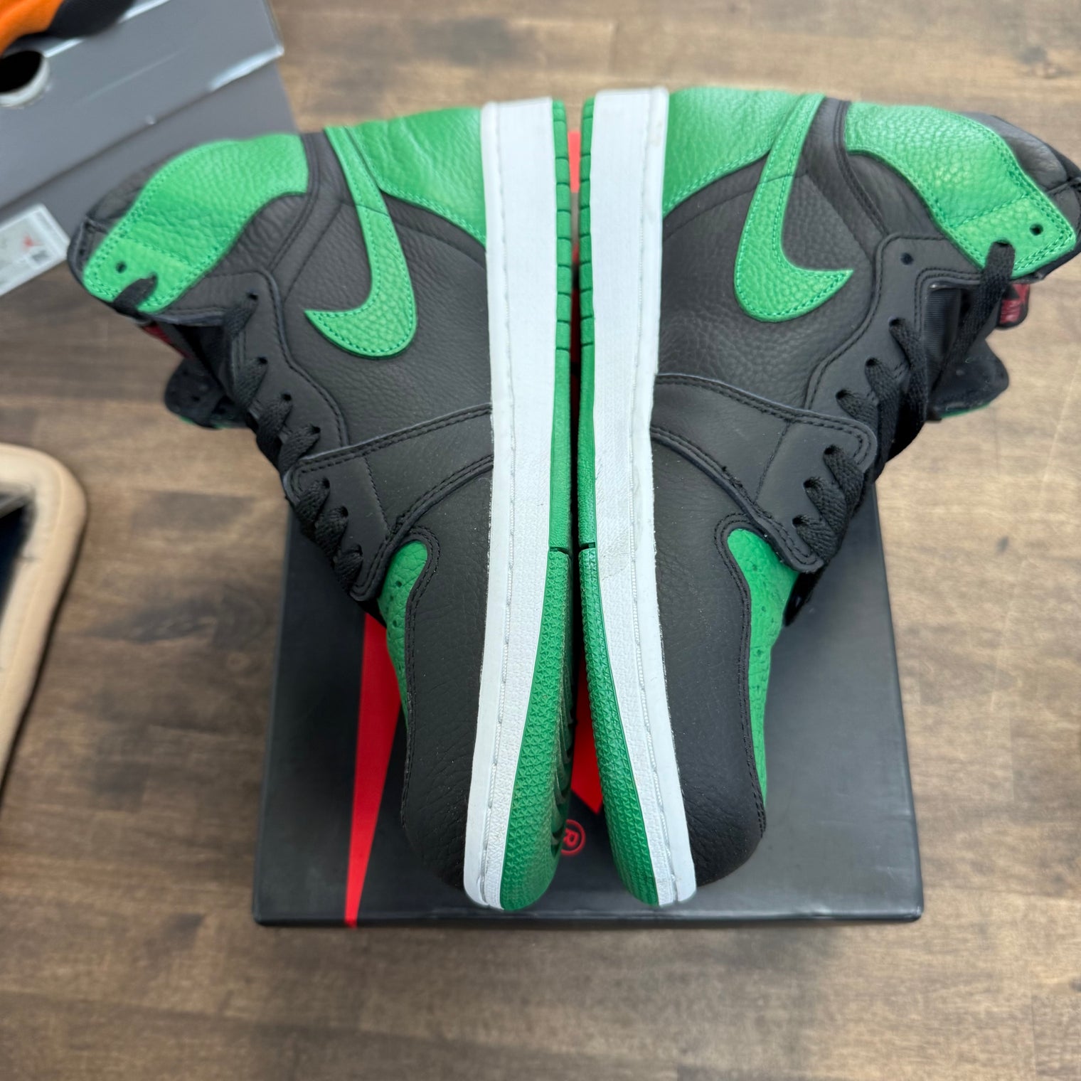 Pine Green 2.0 Jordan 1 High (USED)