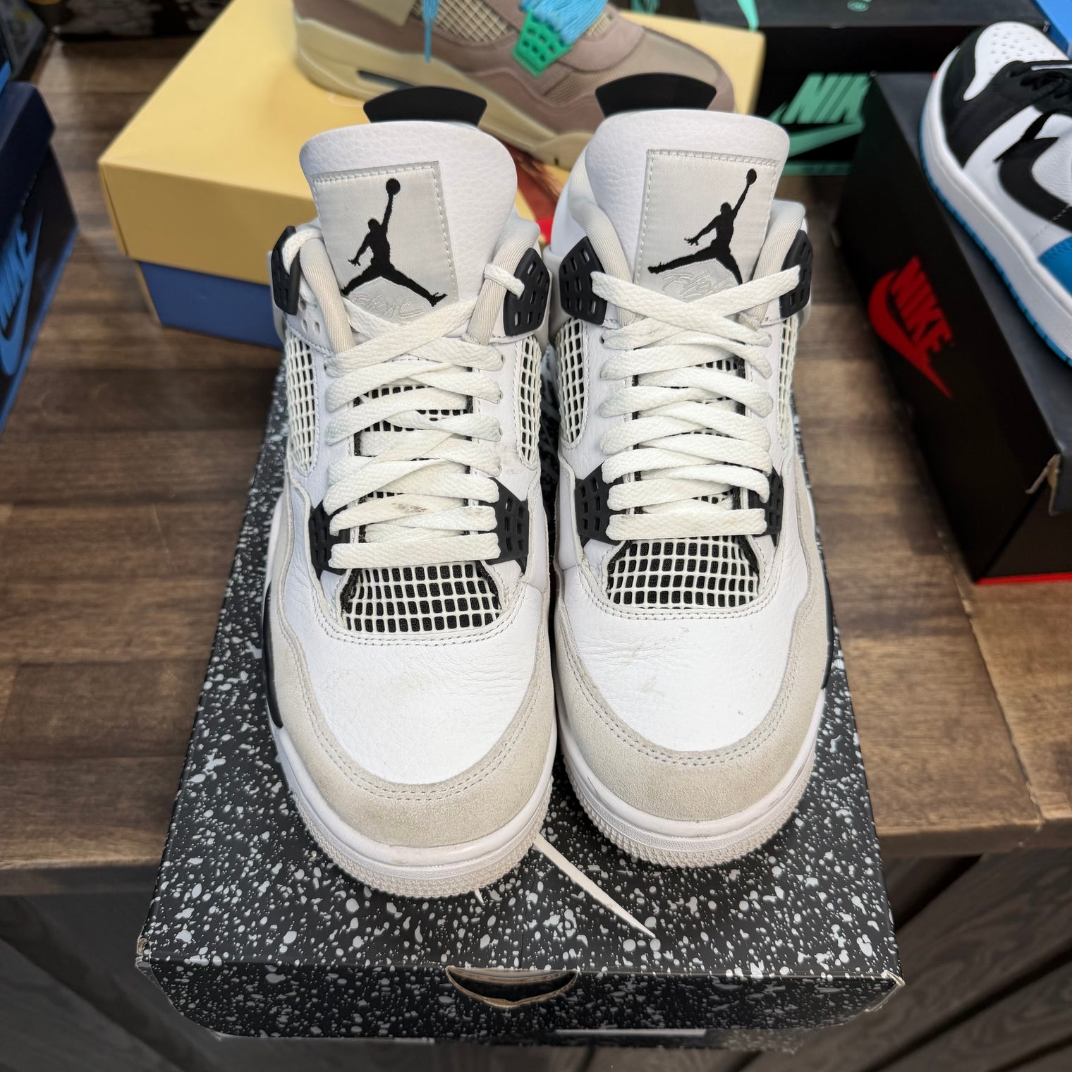 Jordan 4 Retro Military Black (US 8) (USED)