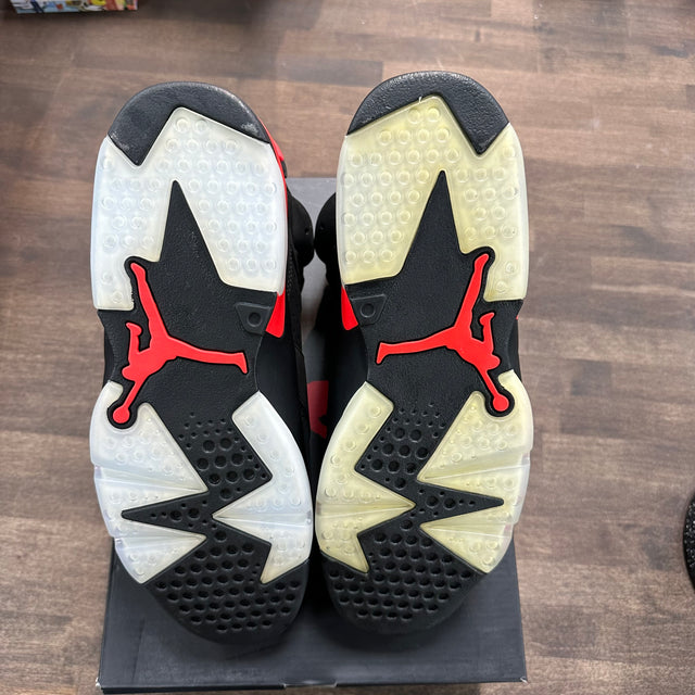 Black Infrared Jordan 6 Retro (2019) (Yellowing)